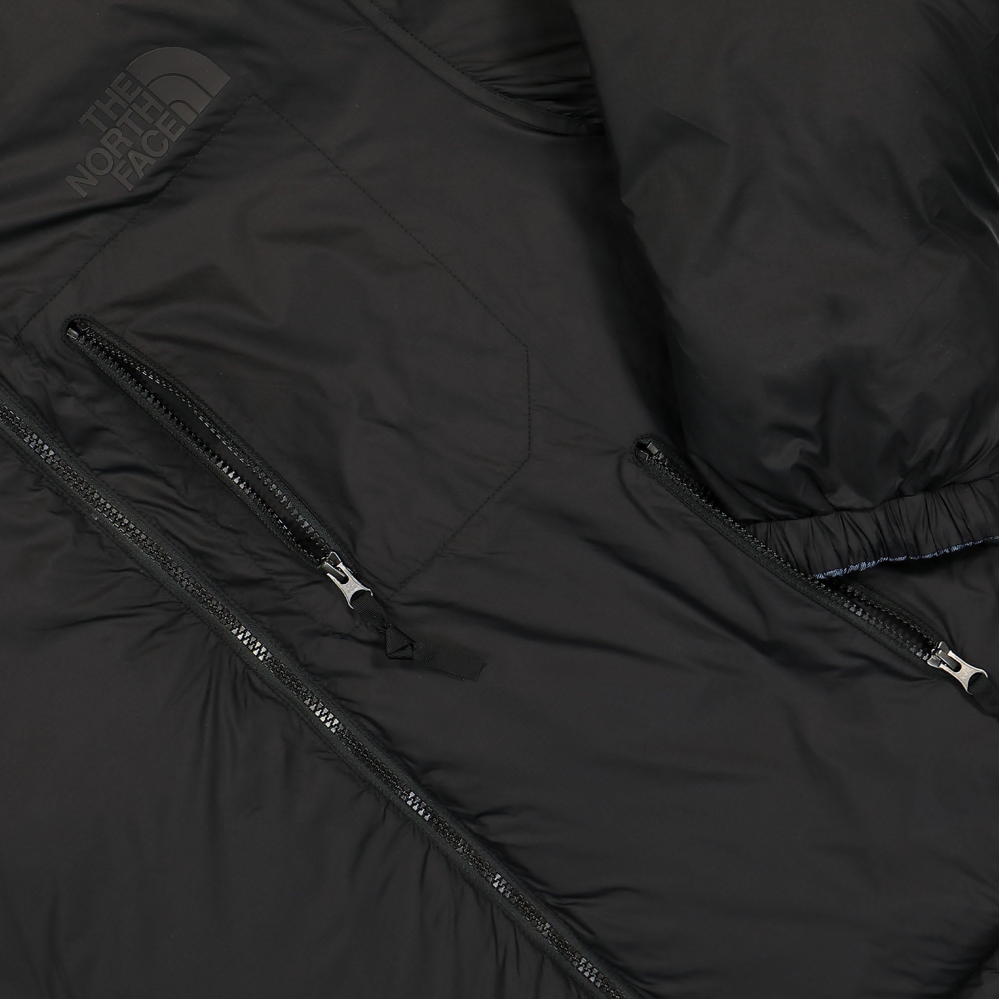 The North Face 1992 Reversible Nuptse Jacket Denim Blue / TNF Black Puffer Jackets Detail view 5 | Overkill