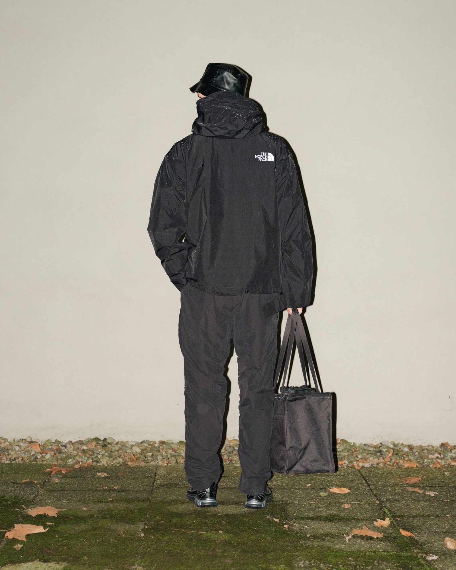 The North Face GTX Mountain Jacket TNF Black Windbreaker Detailfoto | Overkill