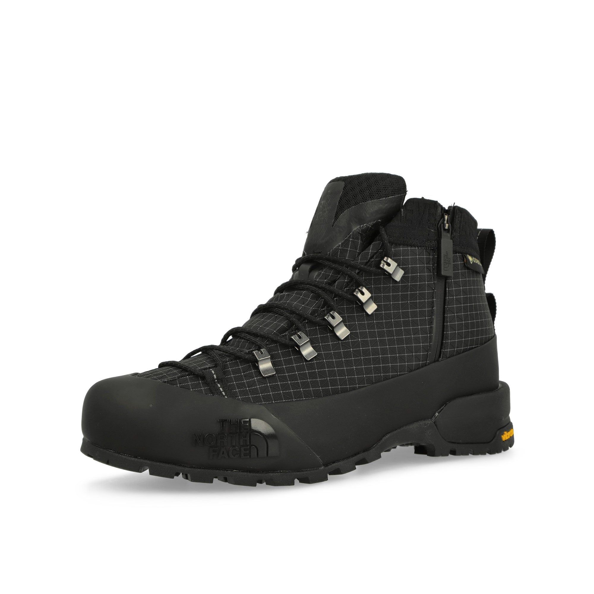 The North Face Glenclyffe Zip Gore-Tex TNF Black / TNF Black Boots Close Up | Overkill