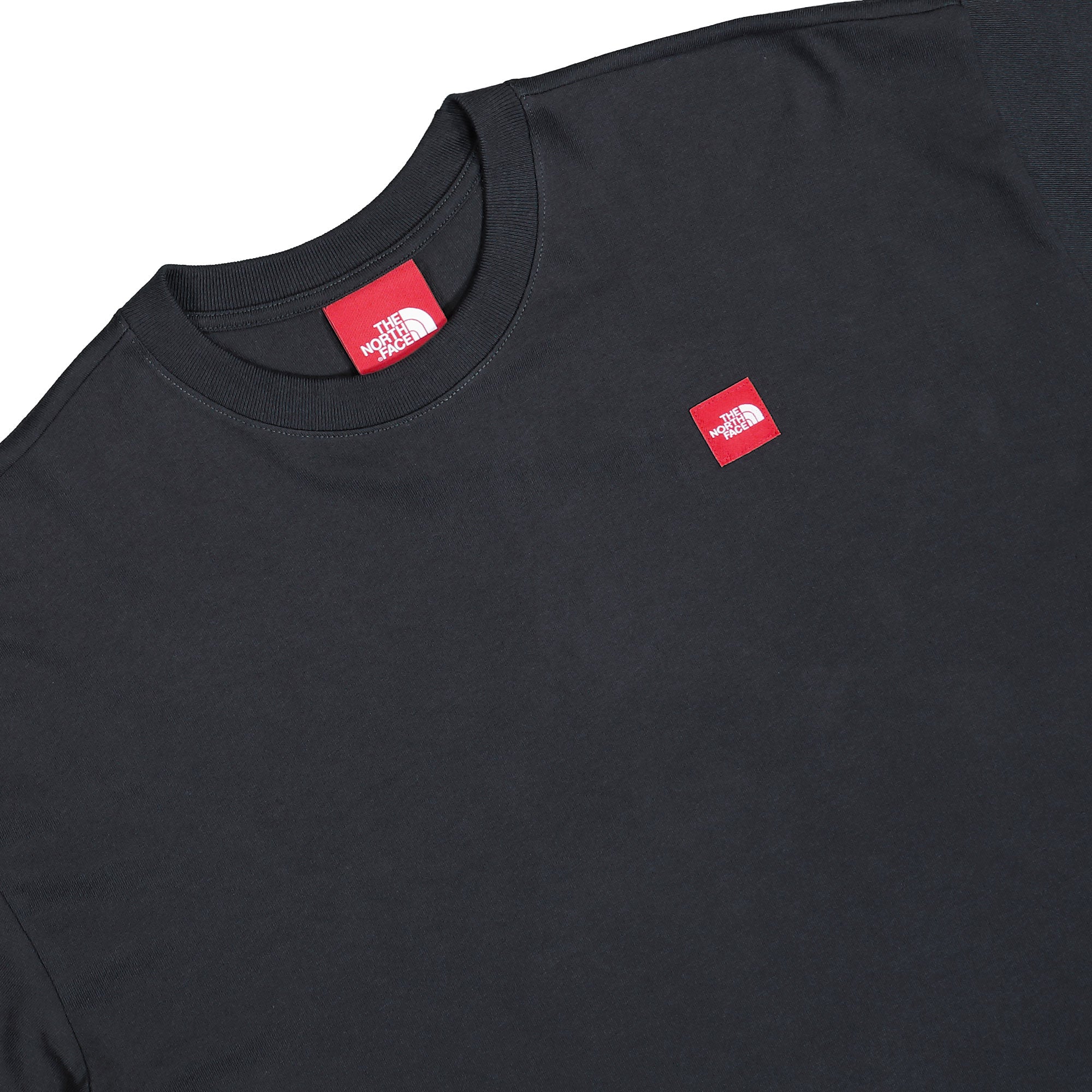 The North Face M TNF Red Box S/S Tee Obsidian T-Shirts NF0A8EG50SA Detailfoto | Overkill