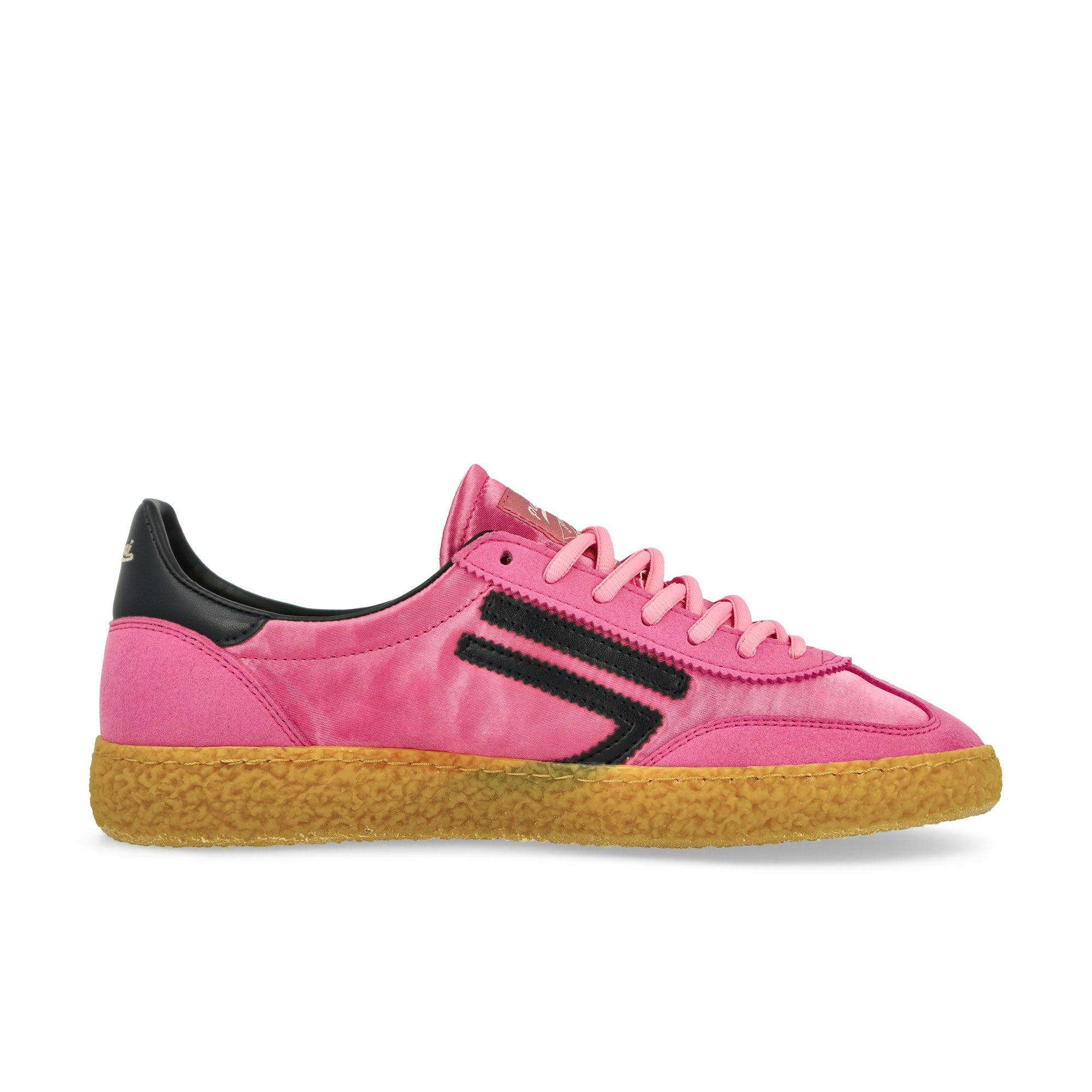 Puraai 6.01 XS Satin Wild Strawberry Low Top Sneakers Silhouette | Overkill