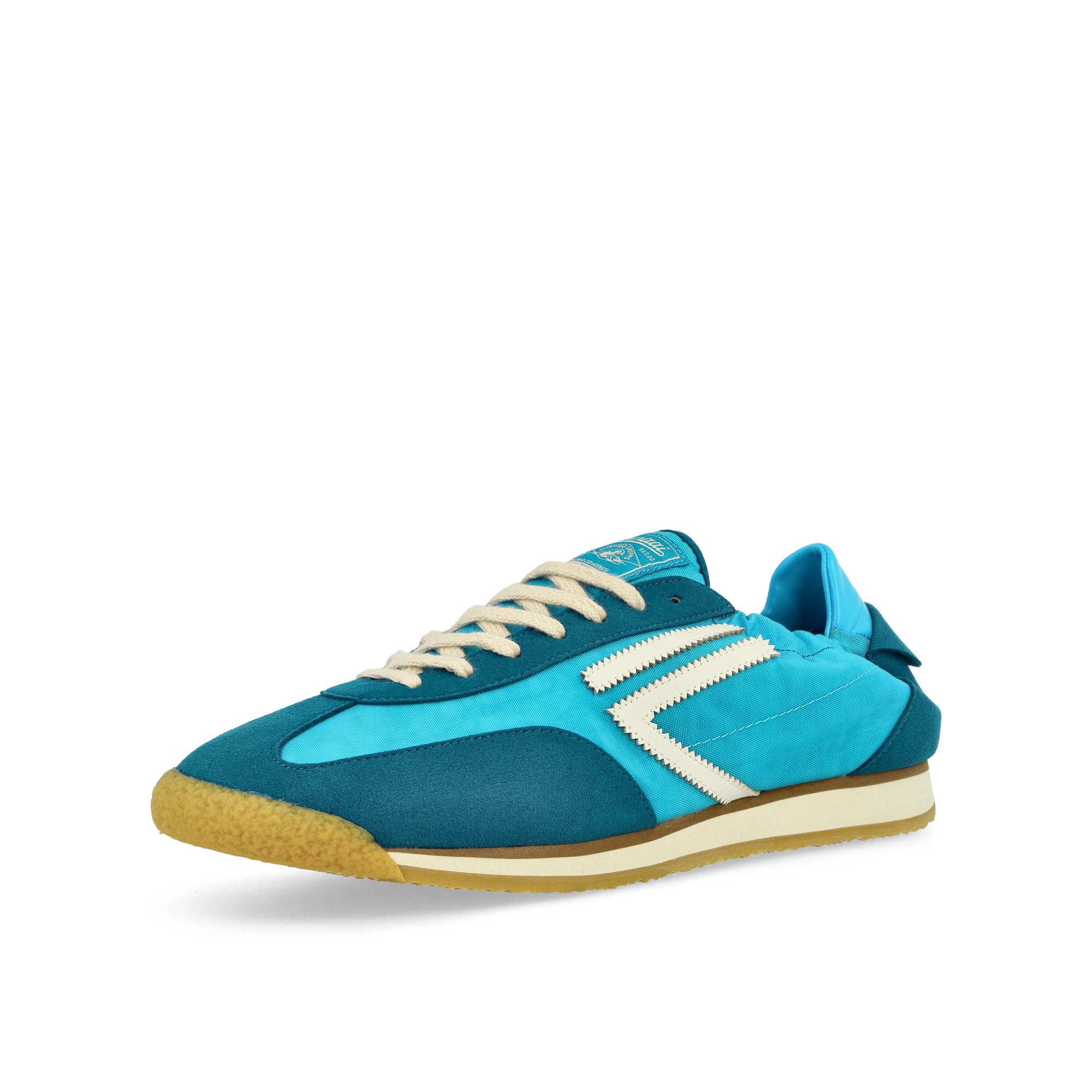 Puraai 6.02 Panther Stretch Nylon Marine Low Top Sneakers Close Up | Overkill