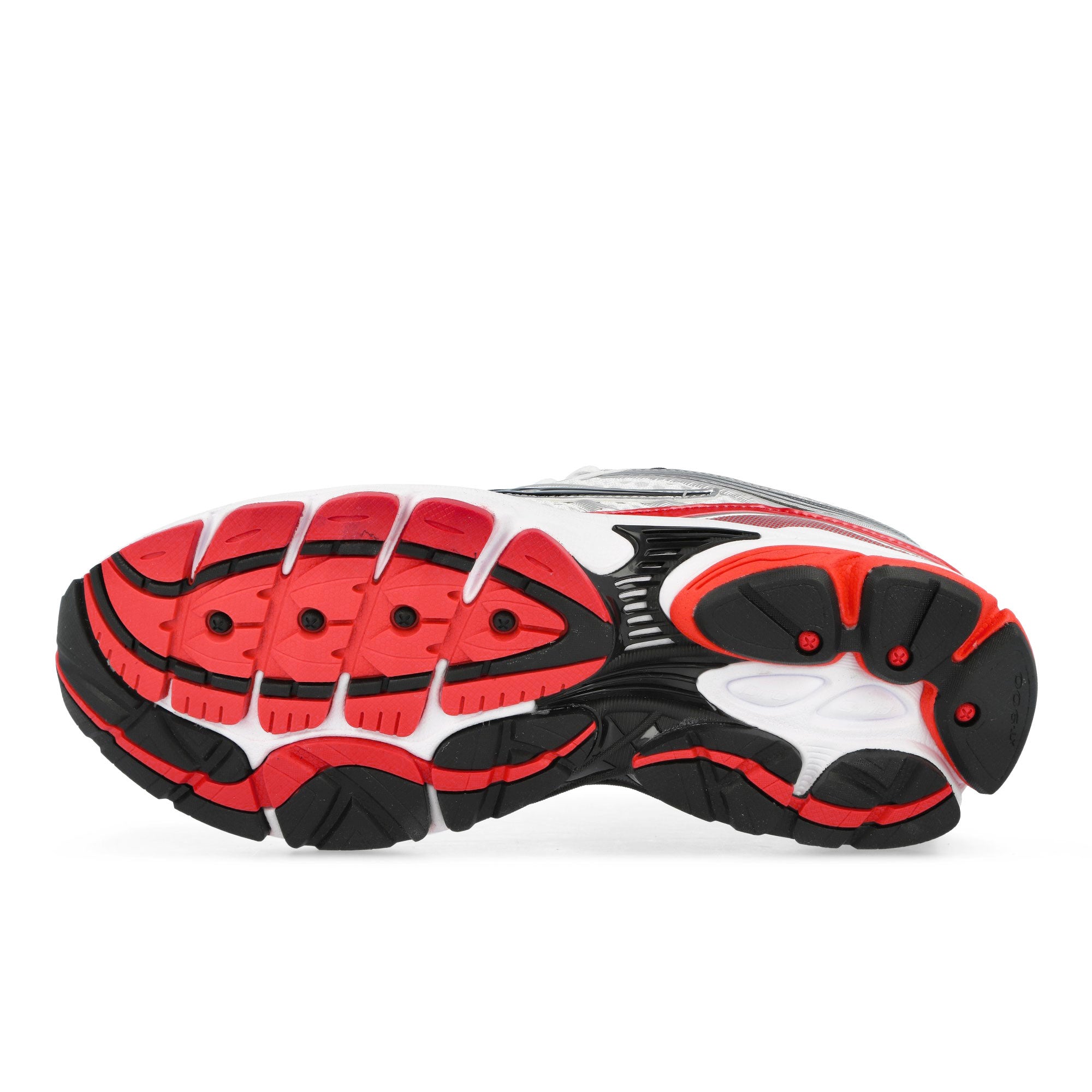 Saucony ProGrid Omni 9 White / Red Low Top Sneakers S70739-55 Detail View 1 | Overkill