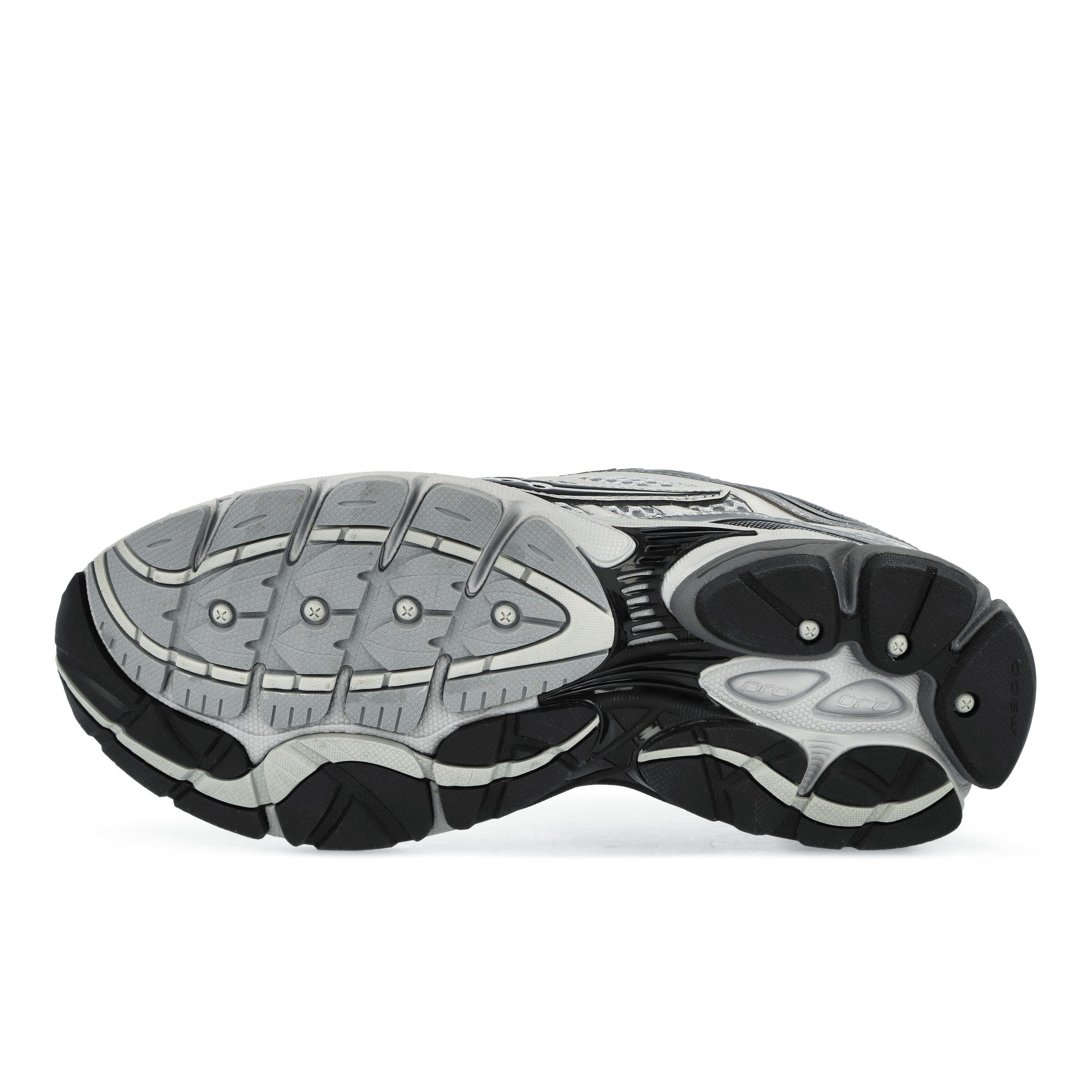 Saucony ProGrid Omni 9 Microchip / Grey Low Top Sneakers Detail View 1 | Overkill