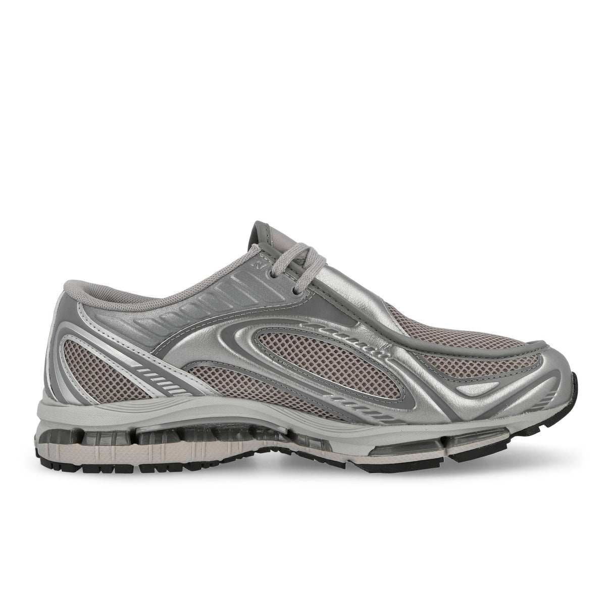 New Balance U18909VF Truffle Salt / Silver Metallic Low Top Sneakers U18909VF Silhouette | Overkill