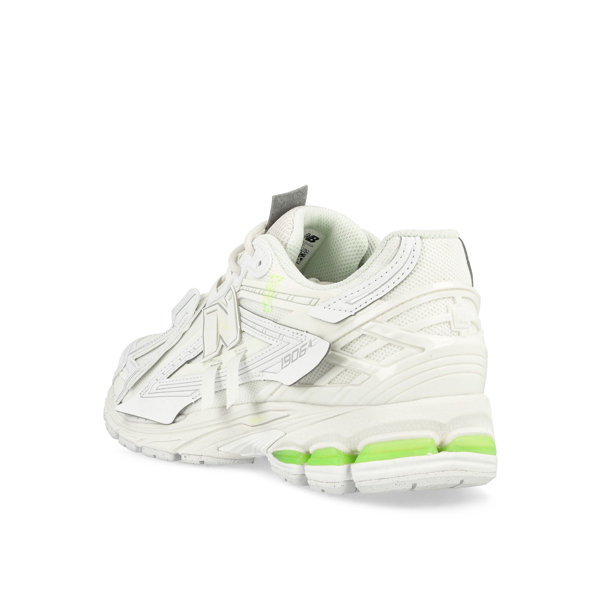 New Balance U1906AE White / Mint Flash / Silver Metallic Low Top Sneaker U1906AE Close-up | Overkill