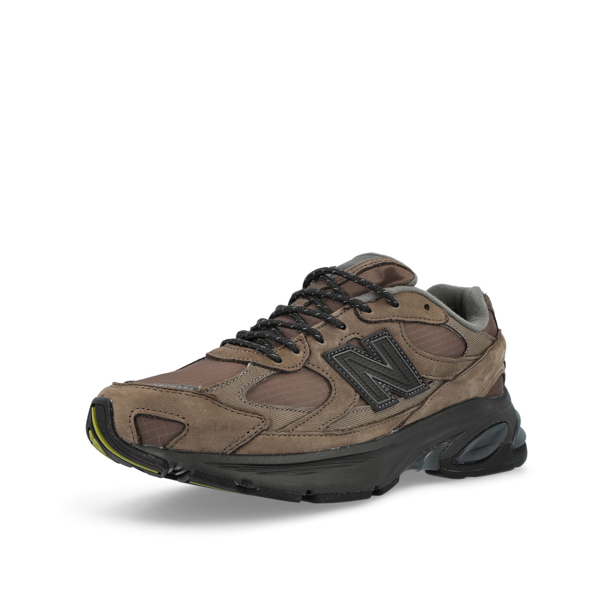 New Balance U20106WB Cortado / Thunder Brown / Faded Black Low Top Sneakers U20106WB Close-up | Overkill