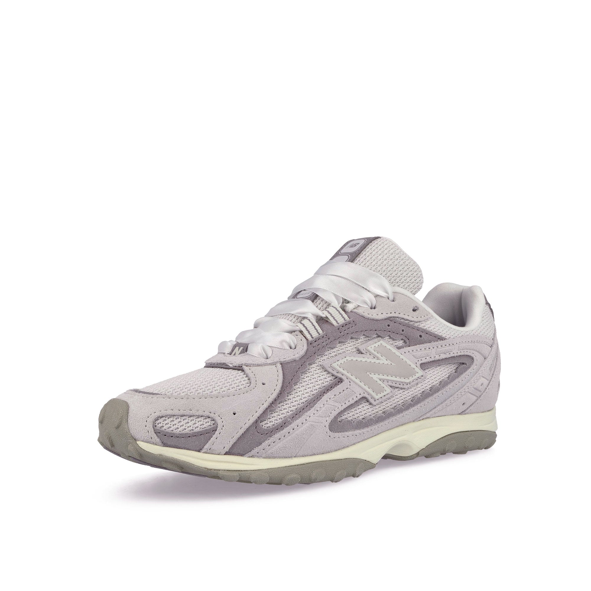 New Balance U204L6A6 Reflection / Truffle Salt Low Top Sneakers U204L6A6 Close-up | Overkill