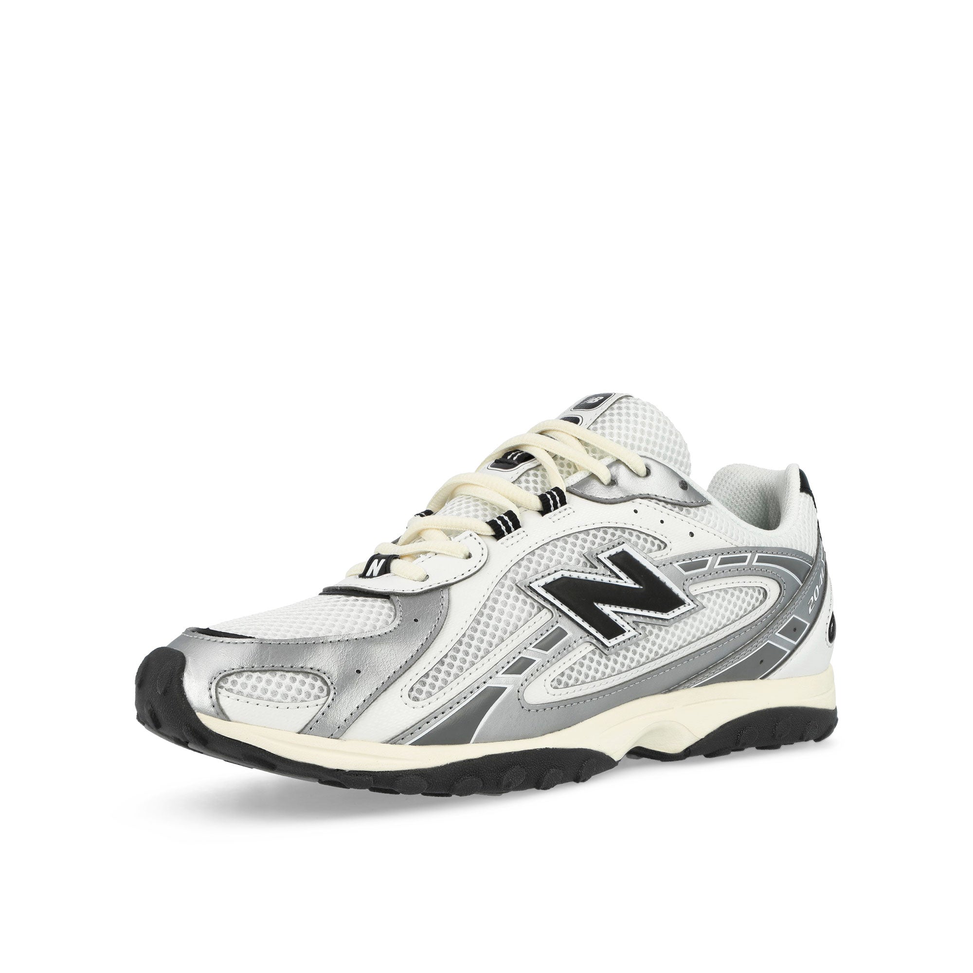 New Balance U204LSWD Silver Metallic / Black Low Top Sneakers U204LSWD Close-up | Overkill