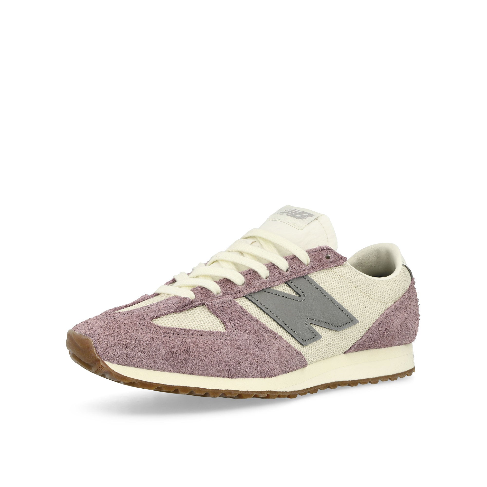 New Balance U471AL Linen / Ice Wine / Raincloud Low Top Sneakers Close Up | Overkill