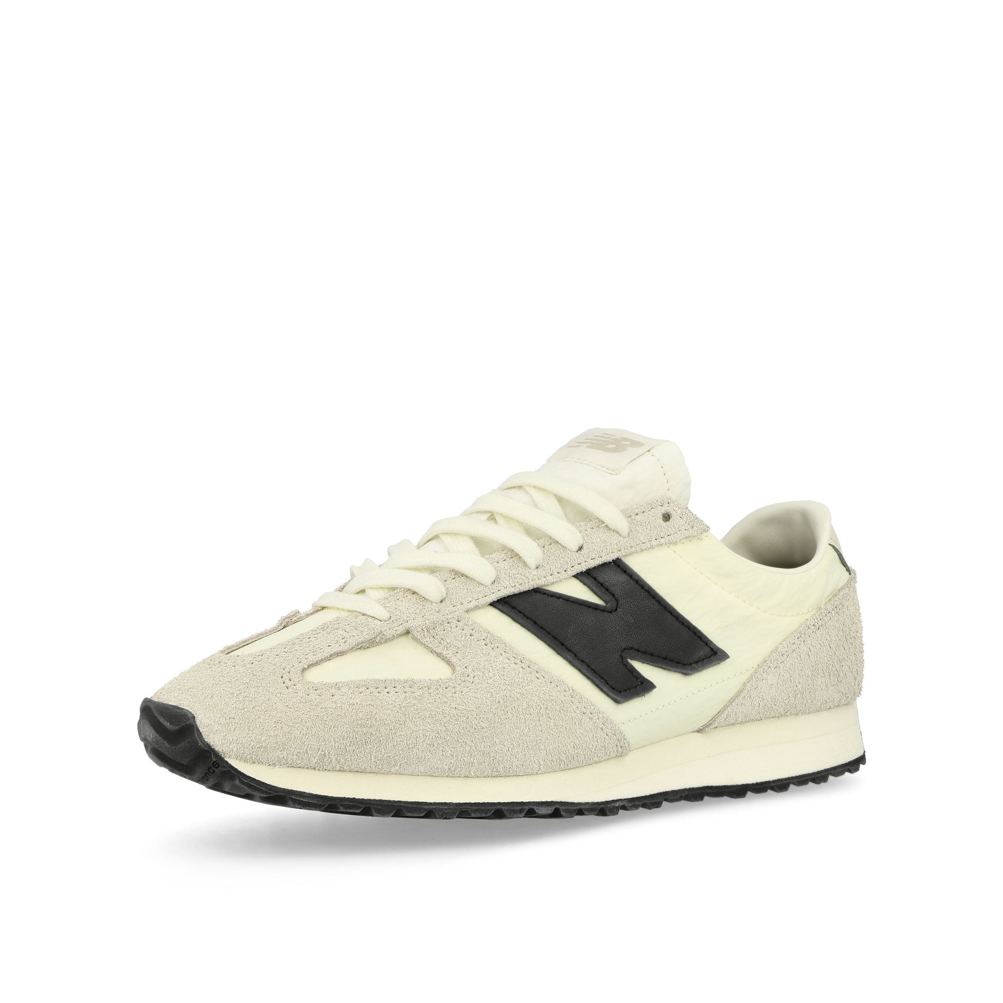 New Balance U471AM Linen Low Top Sneakers Close Up | Overkill