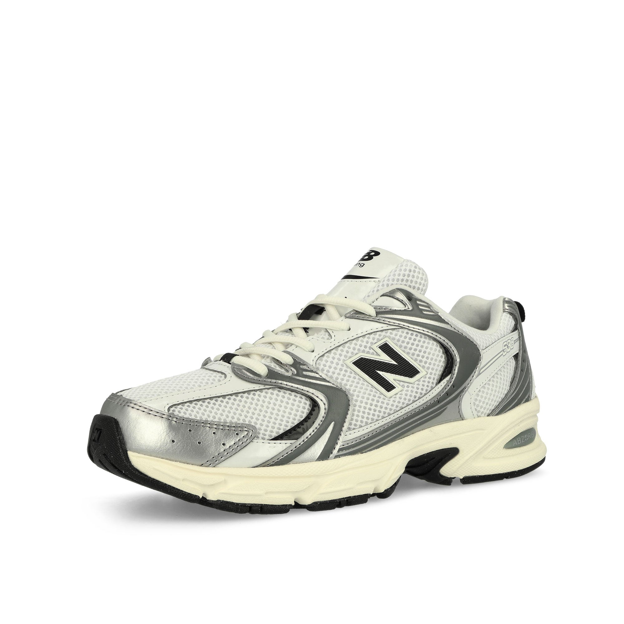 New Balance U530ESA Silver Metallic / Black Cement Low Top Sneaker U530ESA Close-up | Overkill