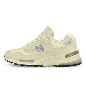 New Balance U992MC Calcium / Raw Cashew Low Top Sneakers U992MC | Overkill