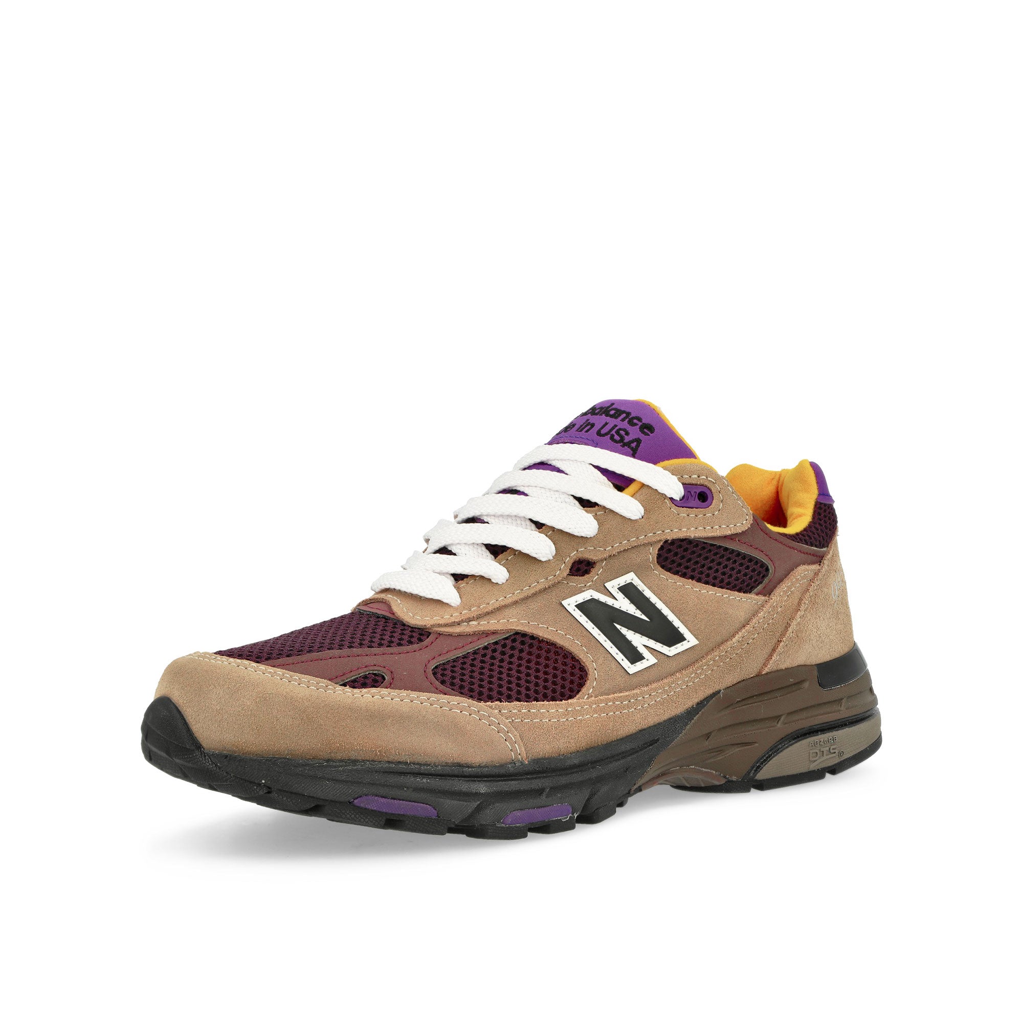 New Balance U993MU Mushroom / Midnight Violet Low Top Sneakers Close Up | Overkill