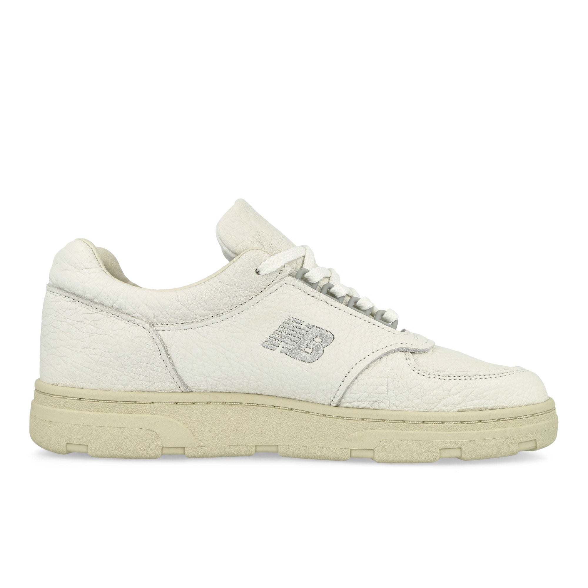 New Balance Allerdale White / Grey Low Top Sneakers Silhouette | Overkill