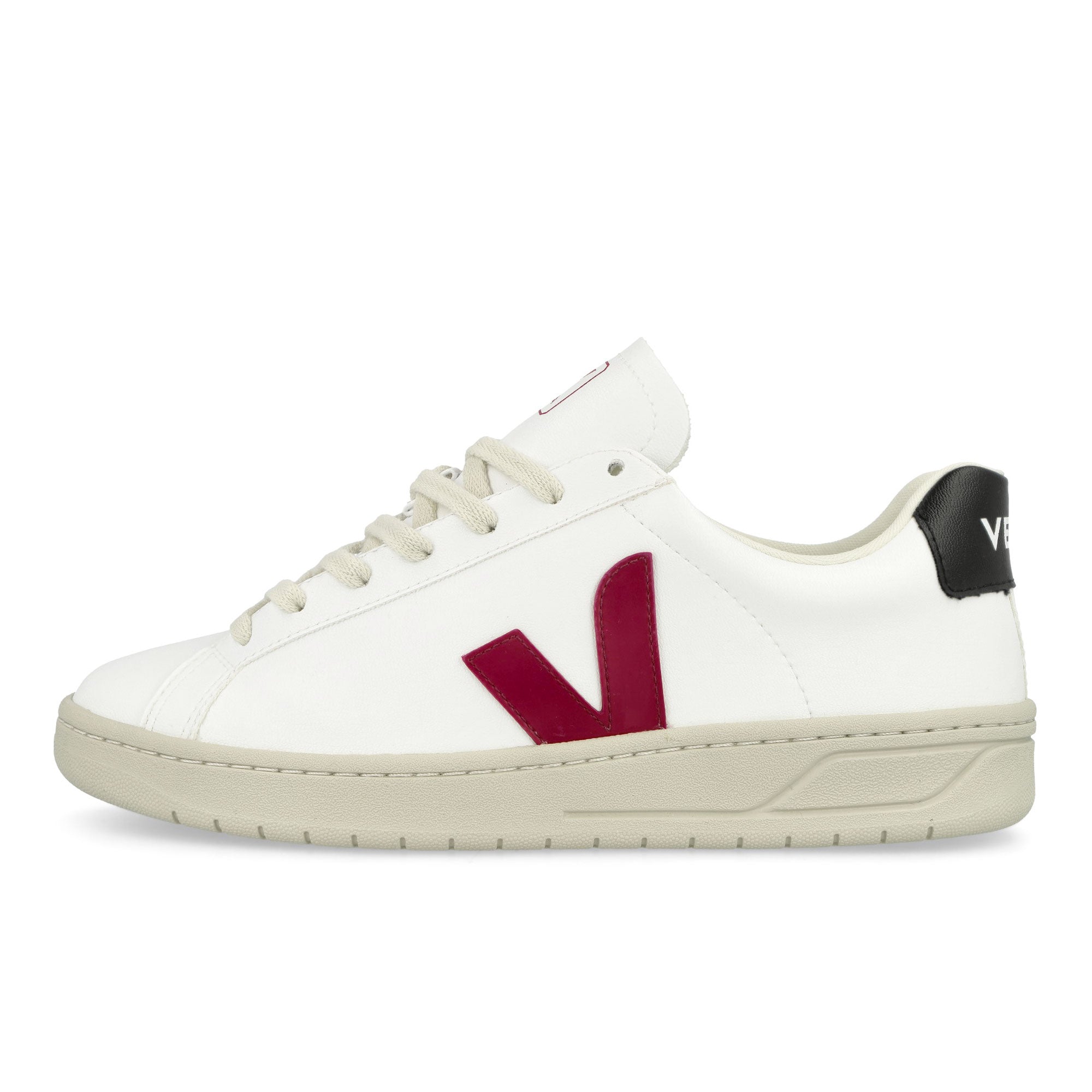 Veja URCA CWL White Marsala Black Low Top Sneakers UC0703148B | Overkill