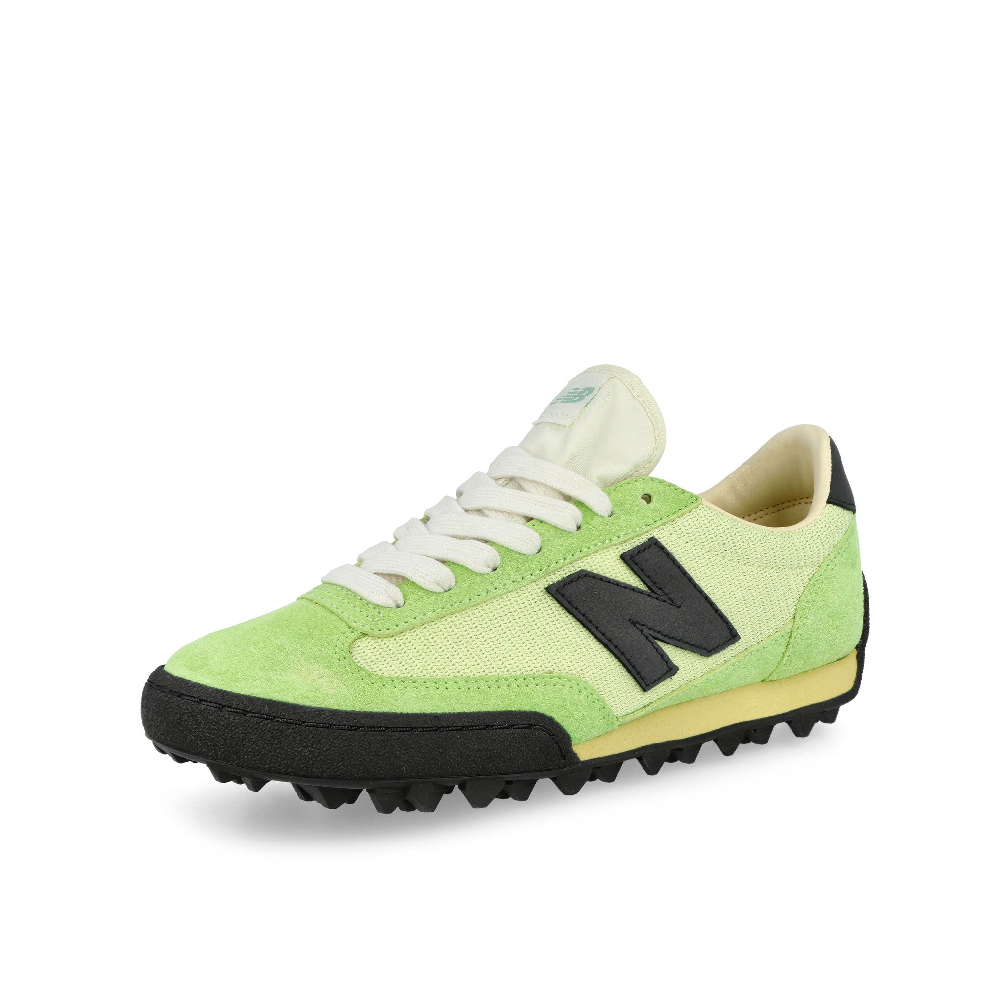 New Balance Gator Run Dry Lime Low Top Sneakers UGTR5T9 Close-up | Overkill