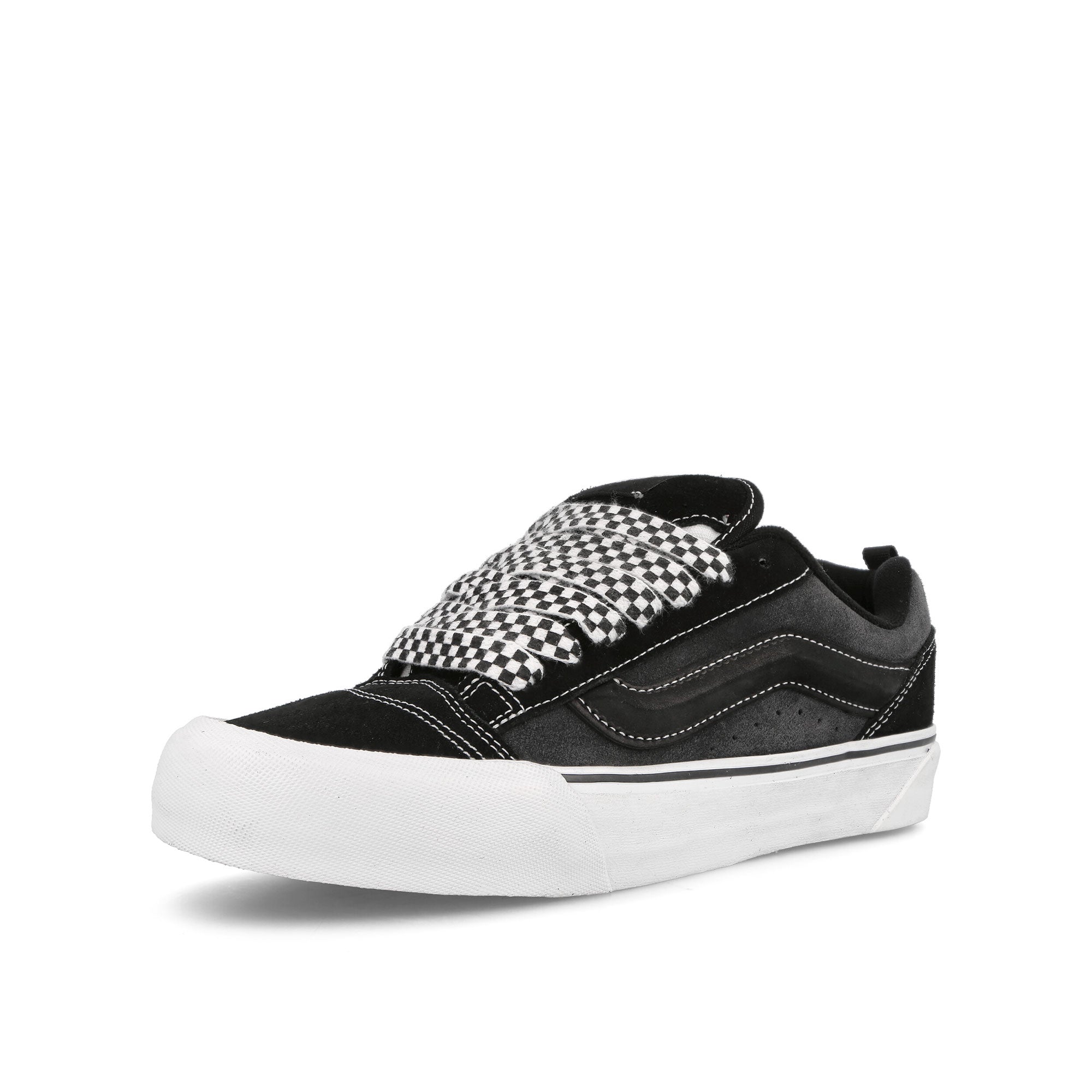 Vans Knu Skool Vlt Lx Black / Charcoal Low Top Sneakers Close Up | Overkill