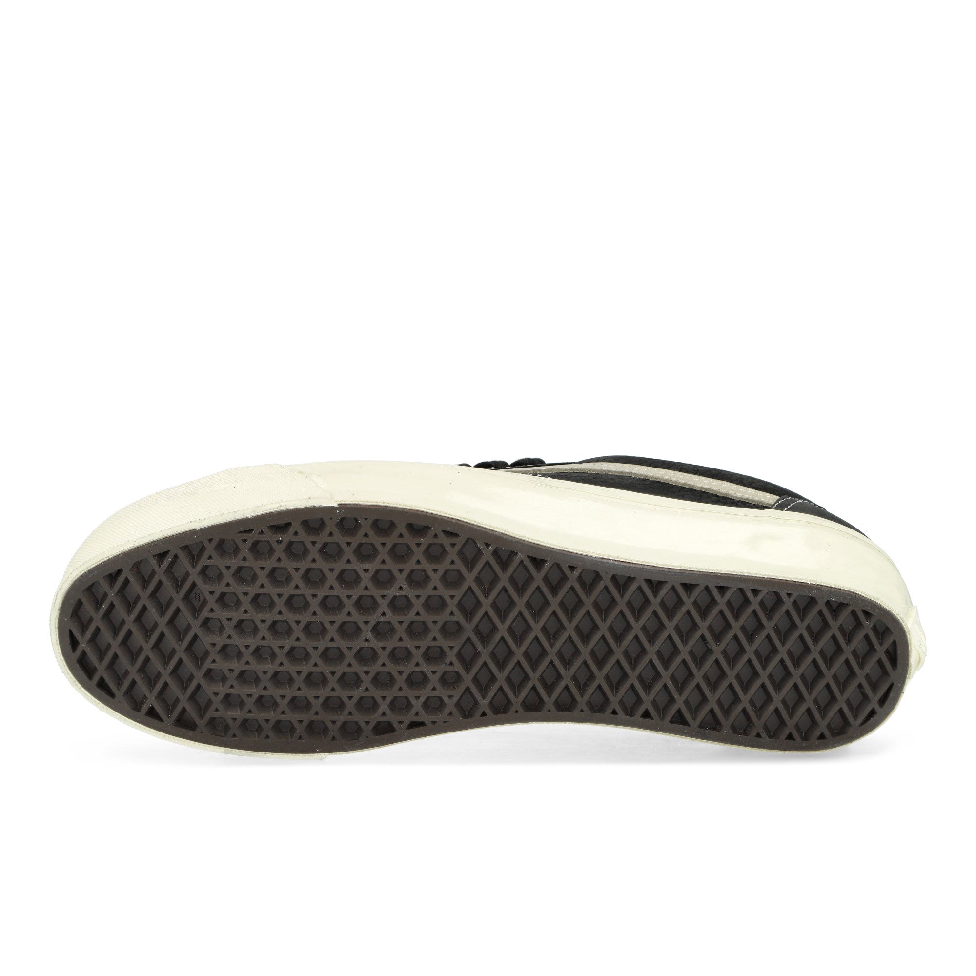 Vans LX Old Skool 36 Le Marais Black Low Top Sneakers Detail View 1 | Overkill