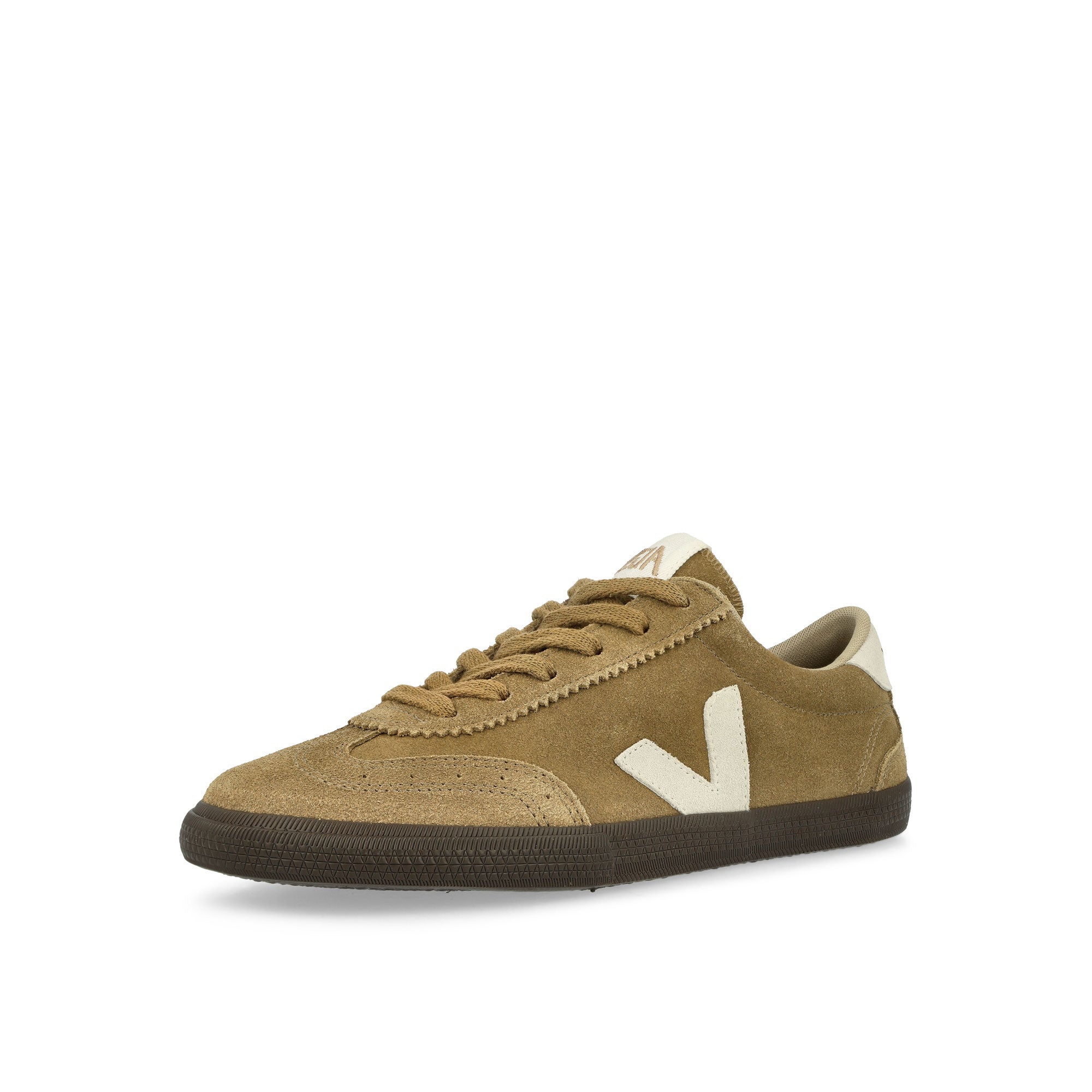 Veja Volley Suede Tent Natural Eagle Low Top Sneakers VO0303724A Close-up | Overkill