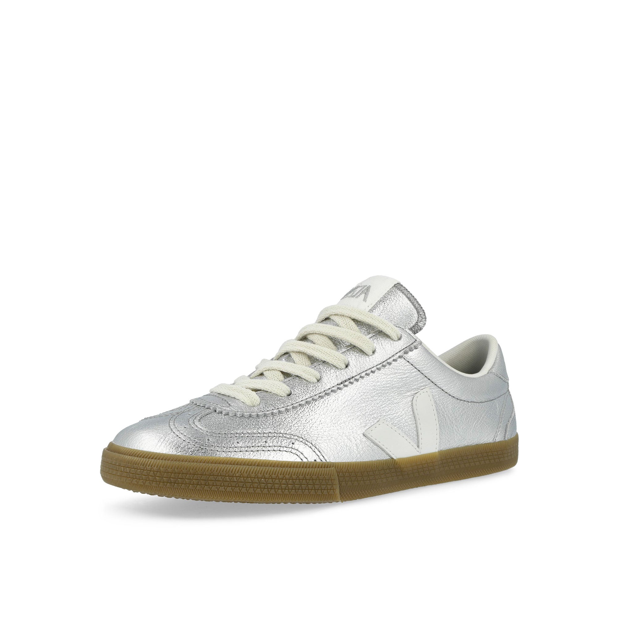 Veja Volley O.T. Leather Silver / White Natural Low Top Sneakers VO2021666A Close-up | Overkill