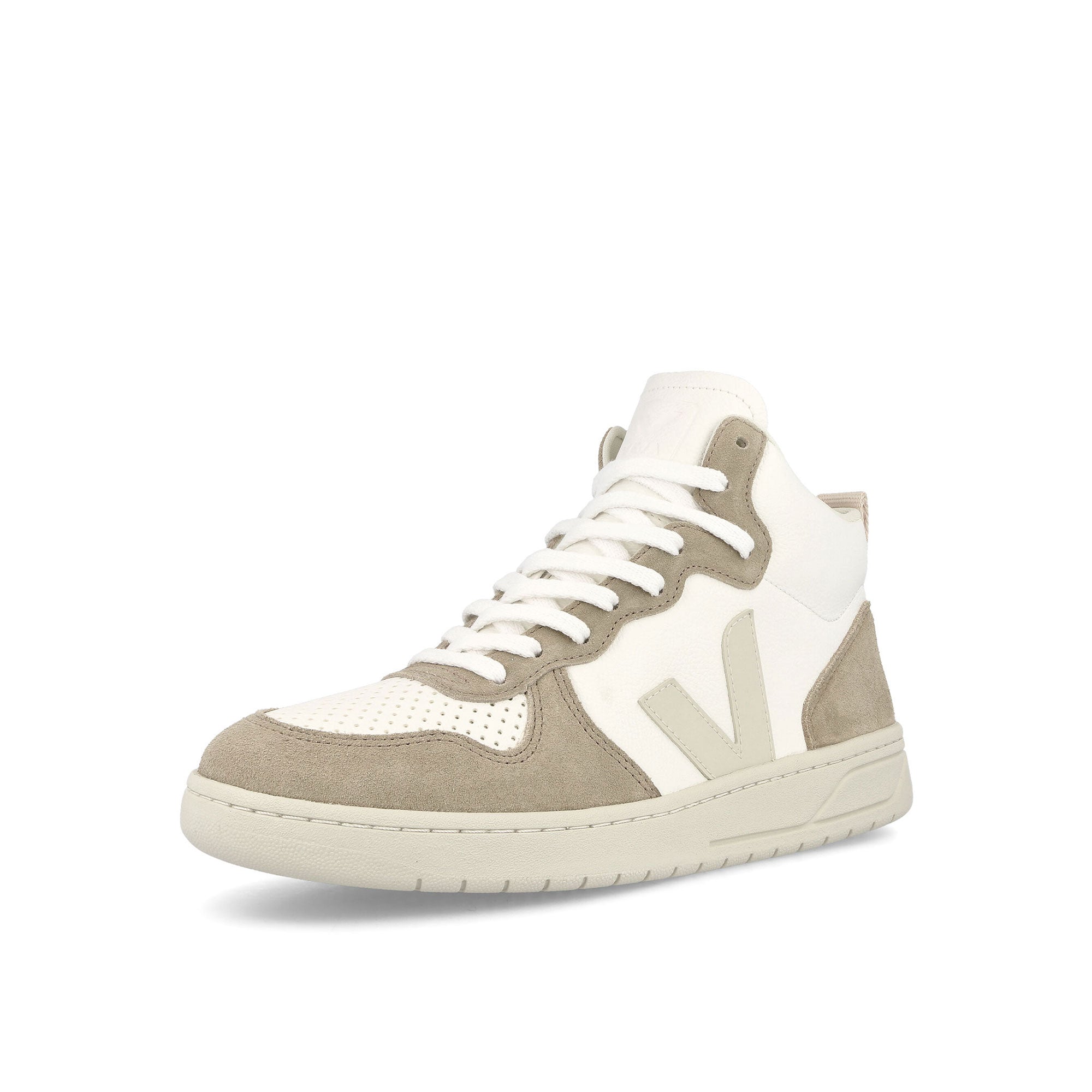 Veja W V-15 Chromefree Leather Extra White-Pierre Sahara High Top Sneakers Close Up | Overkill