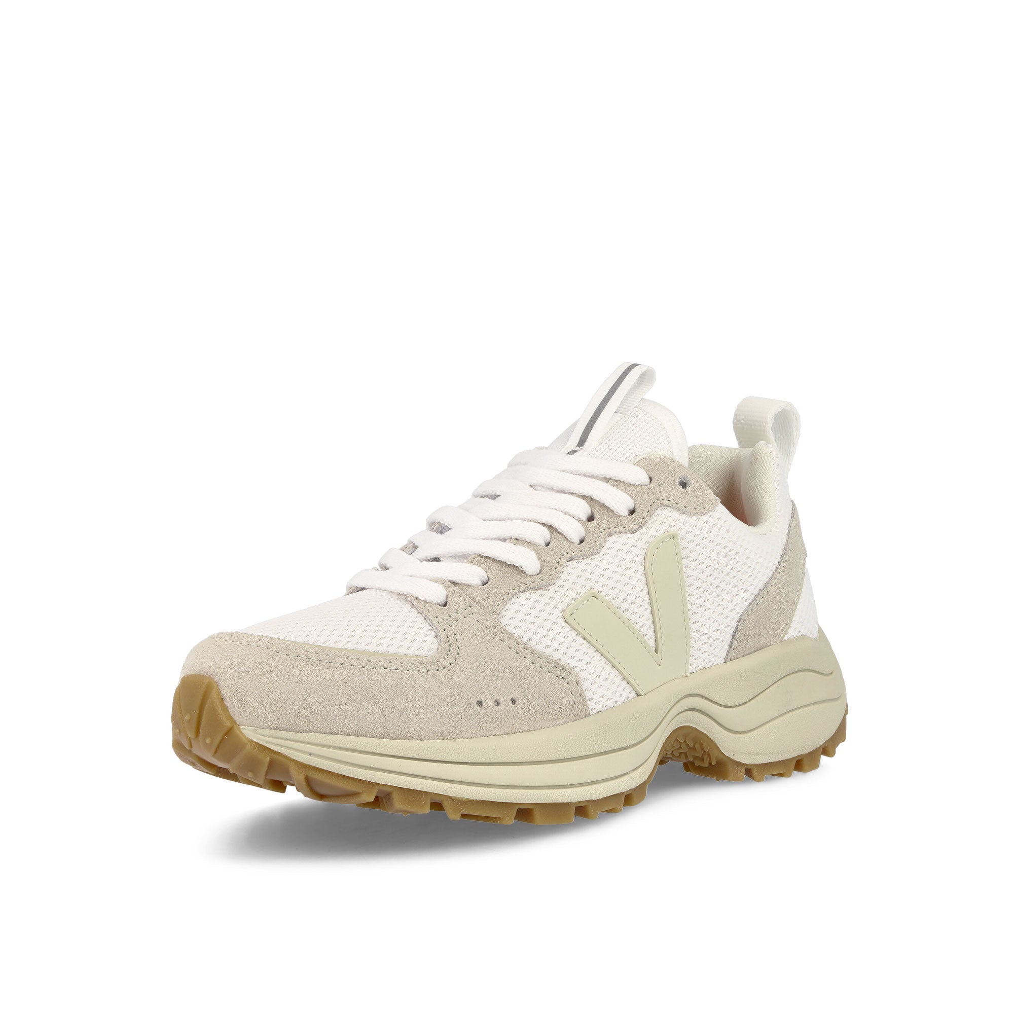 Veja W Venturi ALVEOMESH White Pierre Natural Sneakers Close Up | Overkill