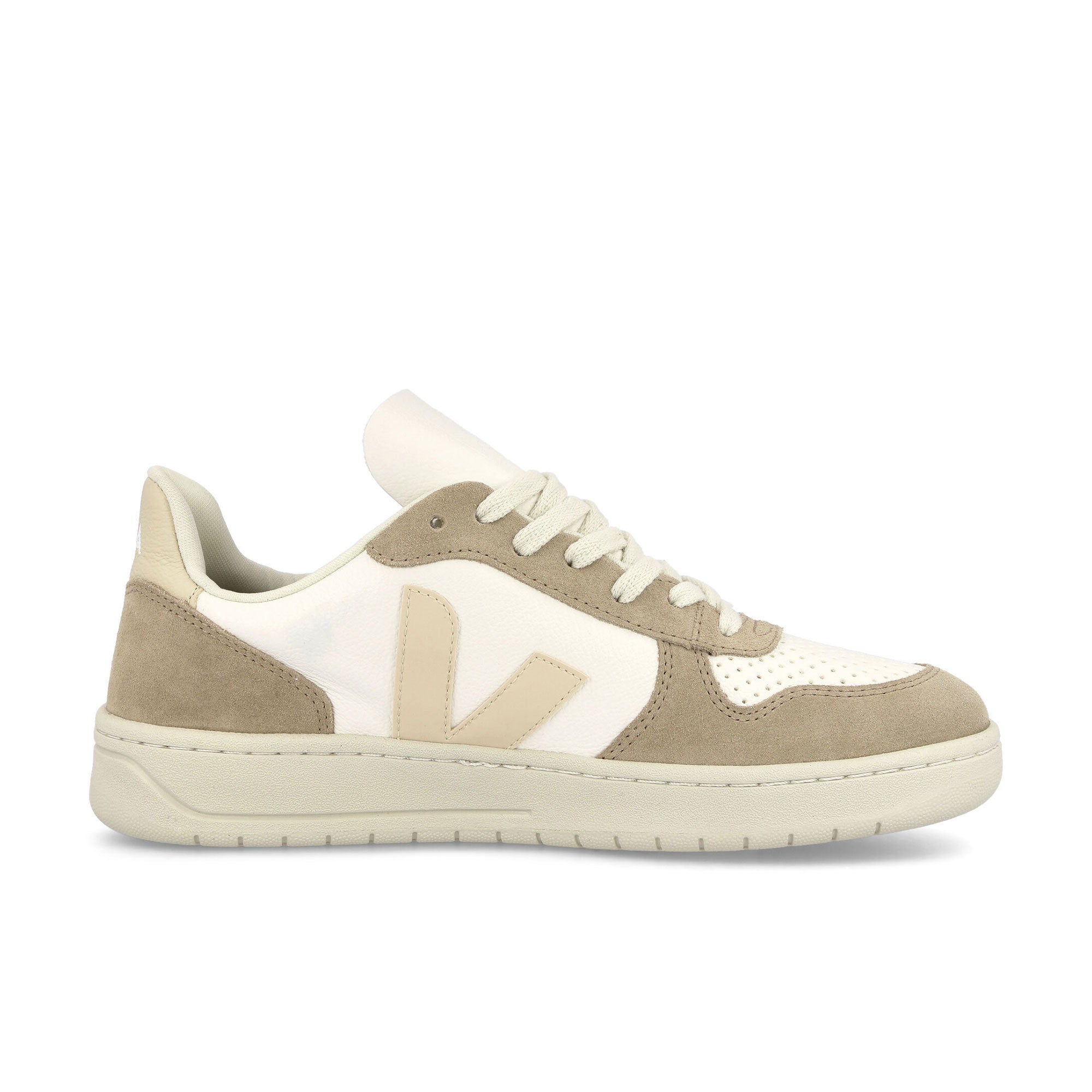 Veja W V-10 Chromefree Leather Extra White-Sable Sahara Low Top Sneakers Silhouette | Overkill