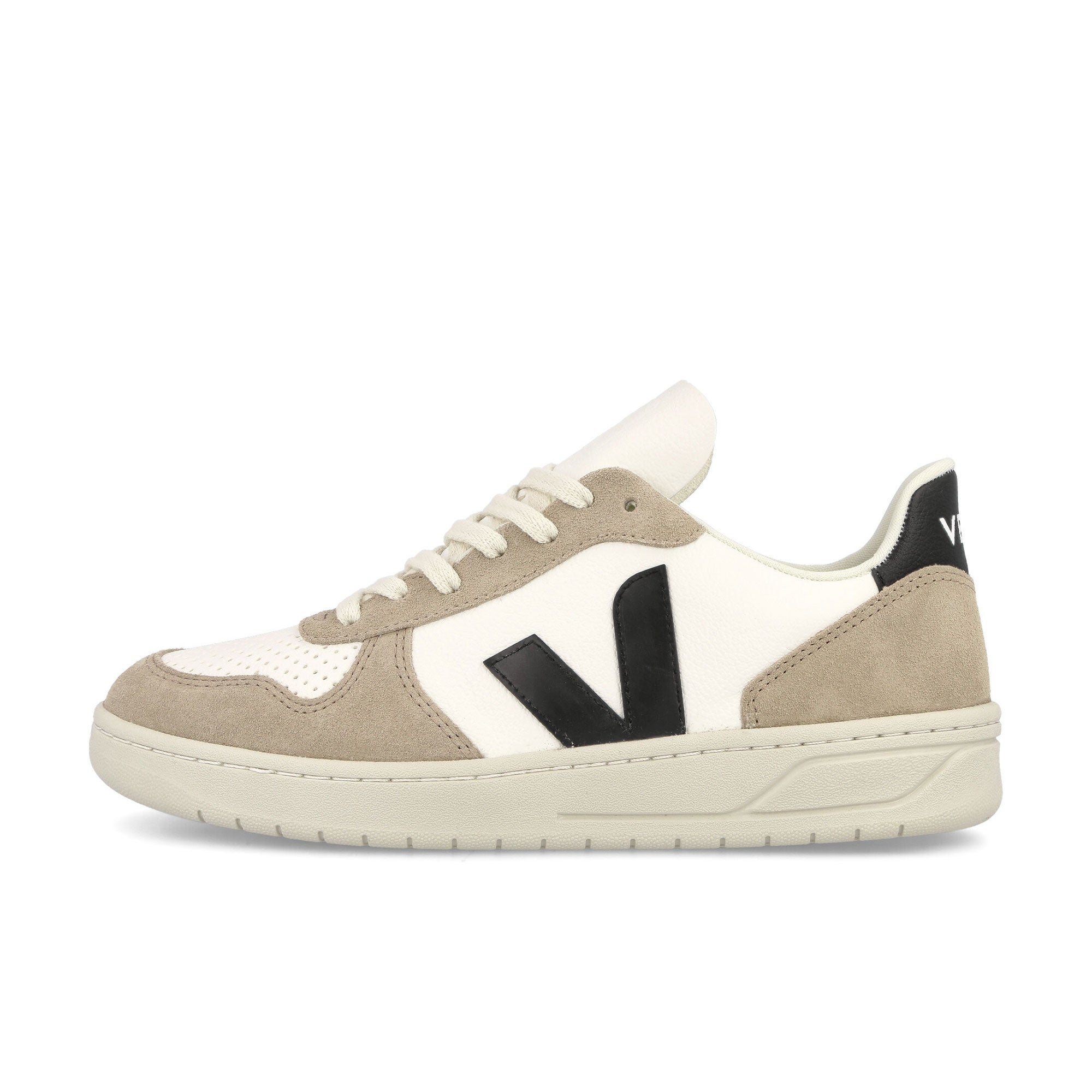 Veja W V-10 Chromefree Leather Extra White-Black Sahara Sneakers VX0503138A | Overkill