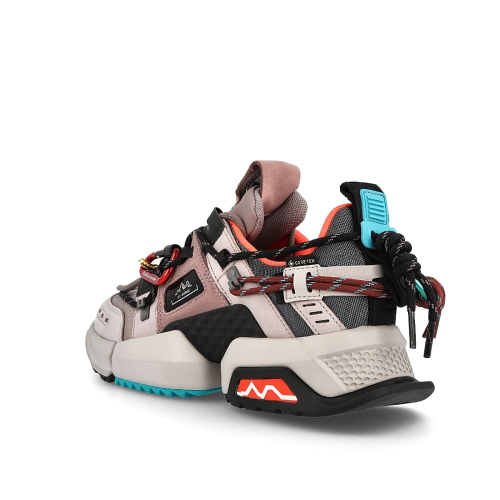 Li-Ning titan gtx Whitebait Gray / Coal Gray / Turbulence Grey Close-up | Overkill