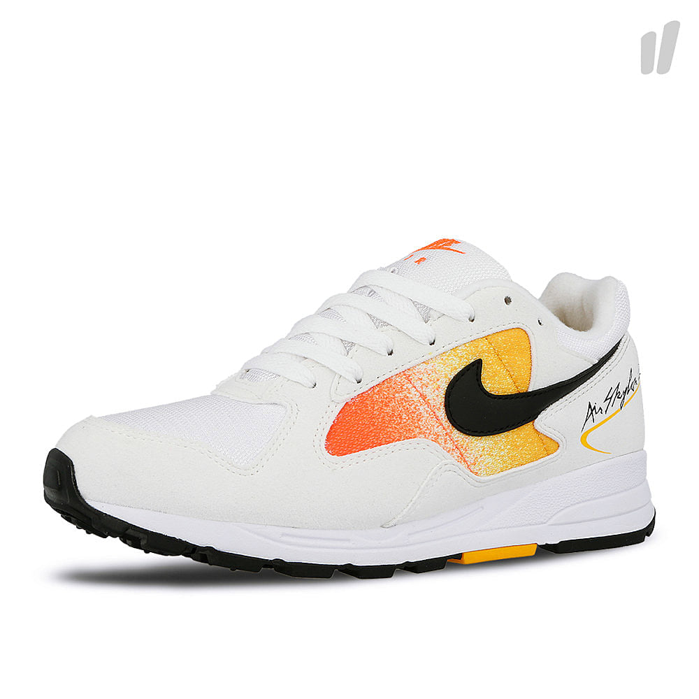 Nike wmns air skylon ii White-Black - Amarillo - Total Orange Sneakers Close Up | Overkill