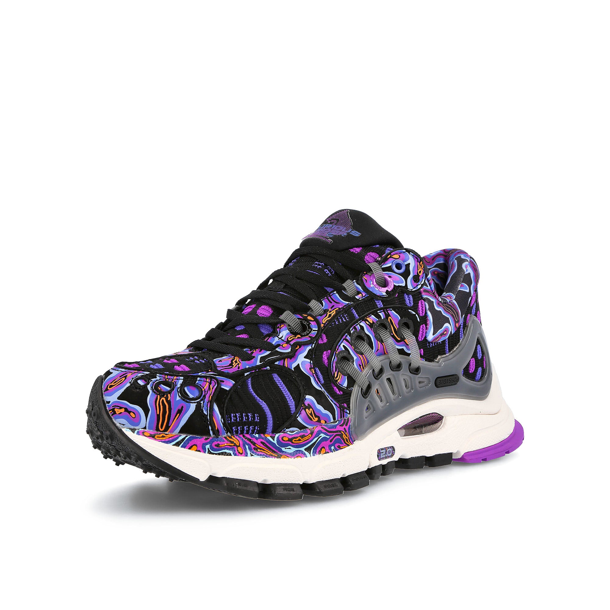 Li-Ning Furious Rider Ace 2 Black Low Top Sneakers Close Up | Overkill