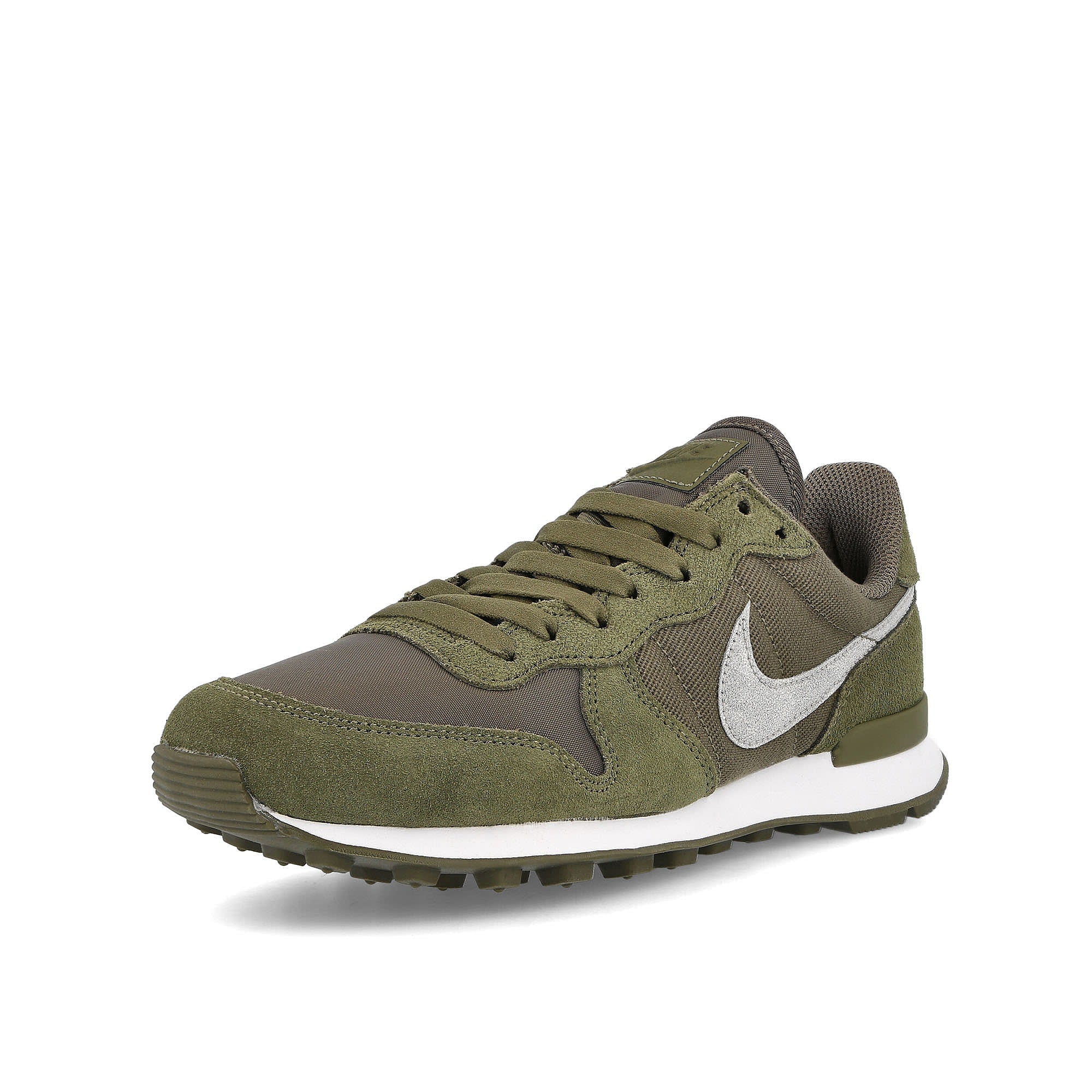 Nike wmns internationalist Medium Olive-Medium Olive - White Sneakers Close Up | Overkill