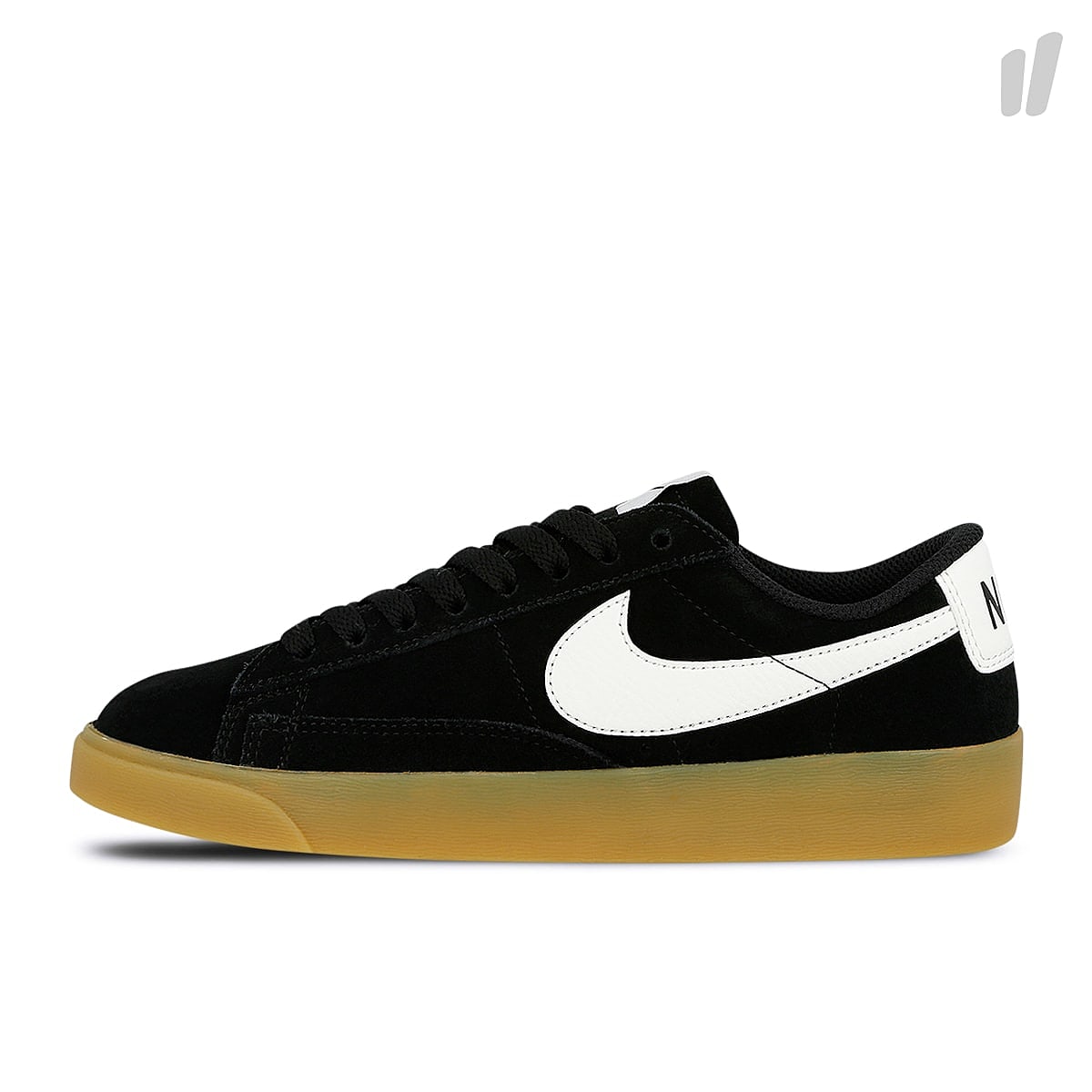 Nike wmns blazer low suede Black-Black - Sail Low Top Sneakers AV9373 007 | Overkill