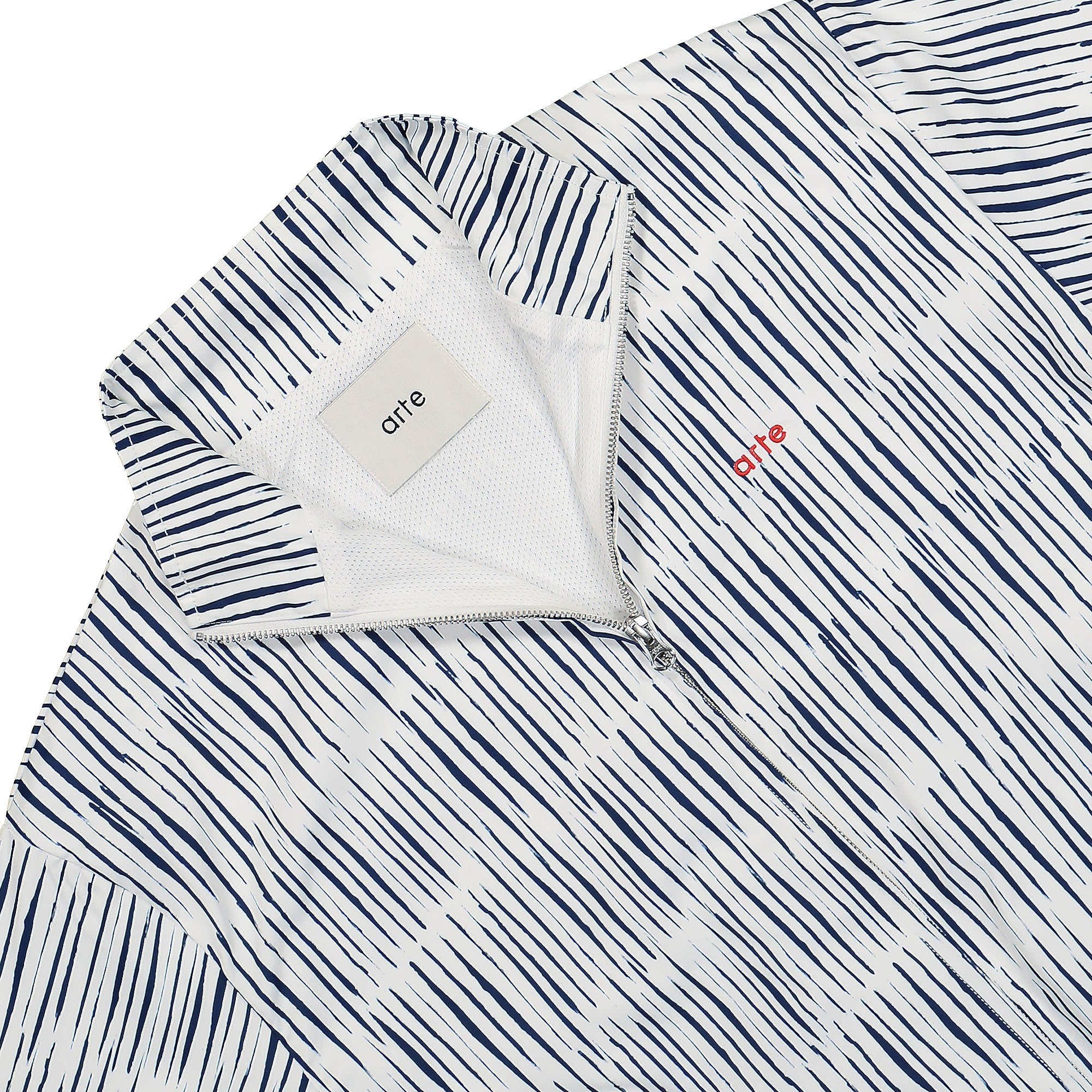 Arte Antwerp Jordan Pereira Jacket Cream / Navy Jackets Close-up | Overkill