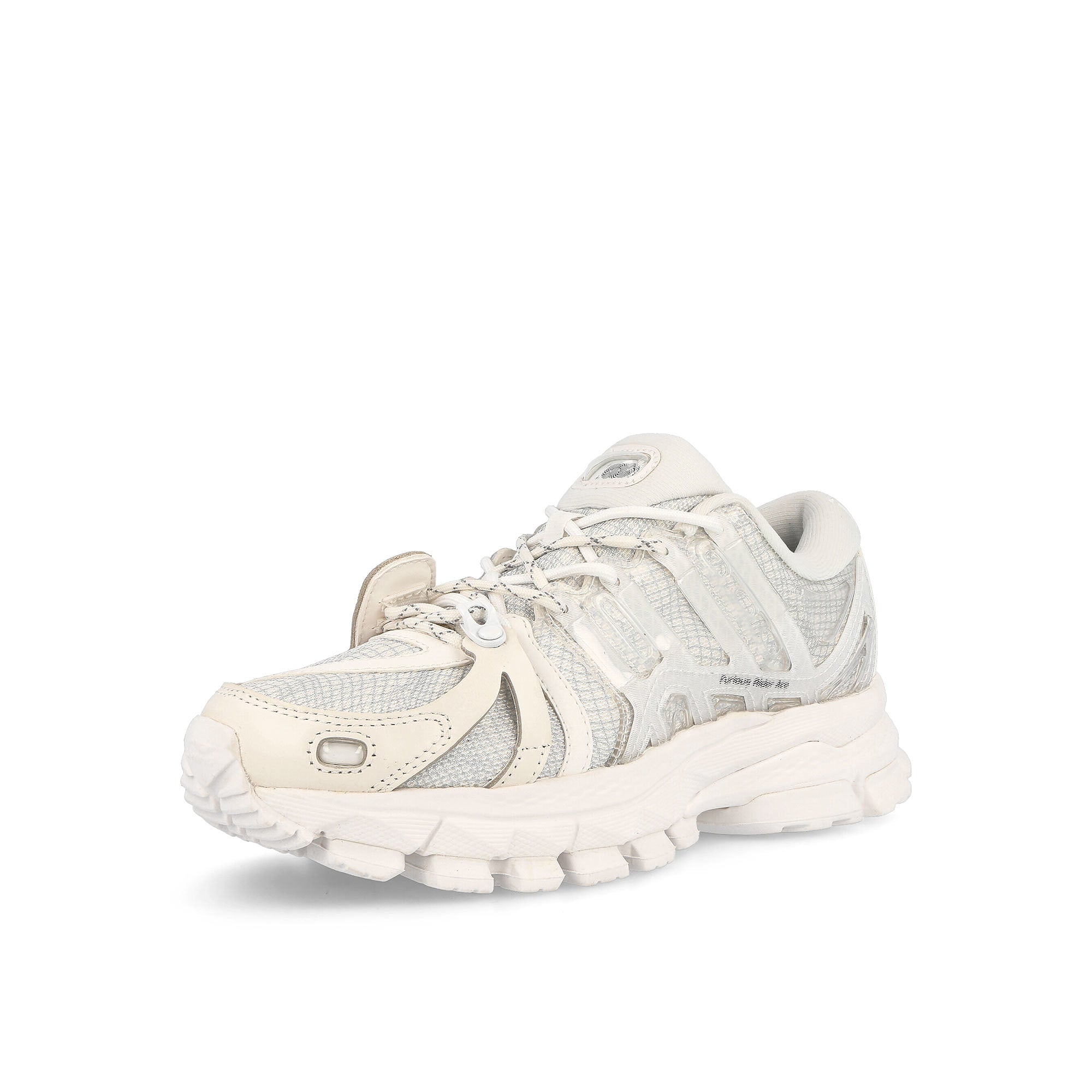 Li-Ning Furius Ride 1.5 Cloud Dancer Low Top Sneakers Close Up | Overkill