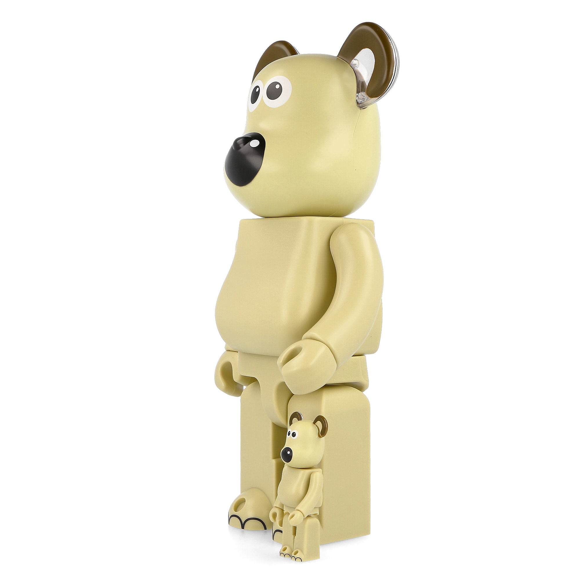 Medicom Be@rbrick Gromit 400% + 100% Beige Collectibles & Toys Close-up | Overkill