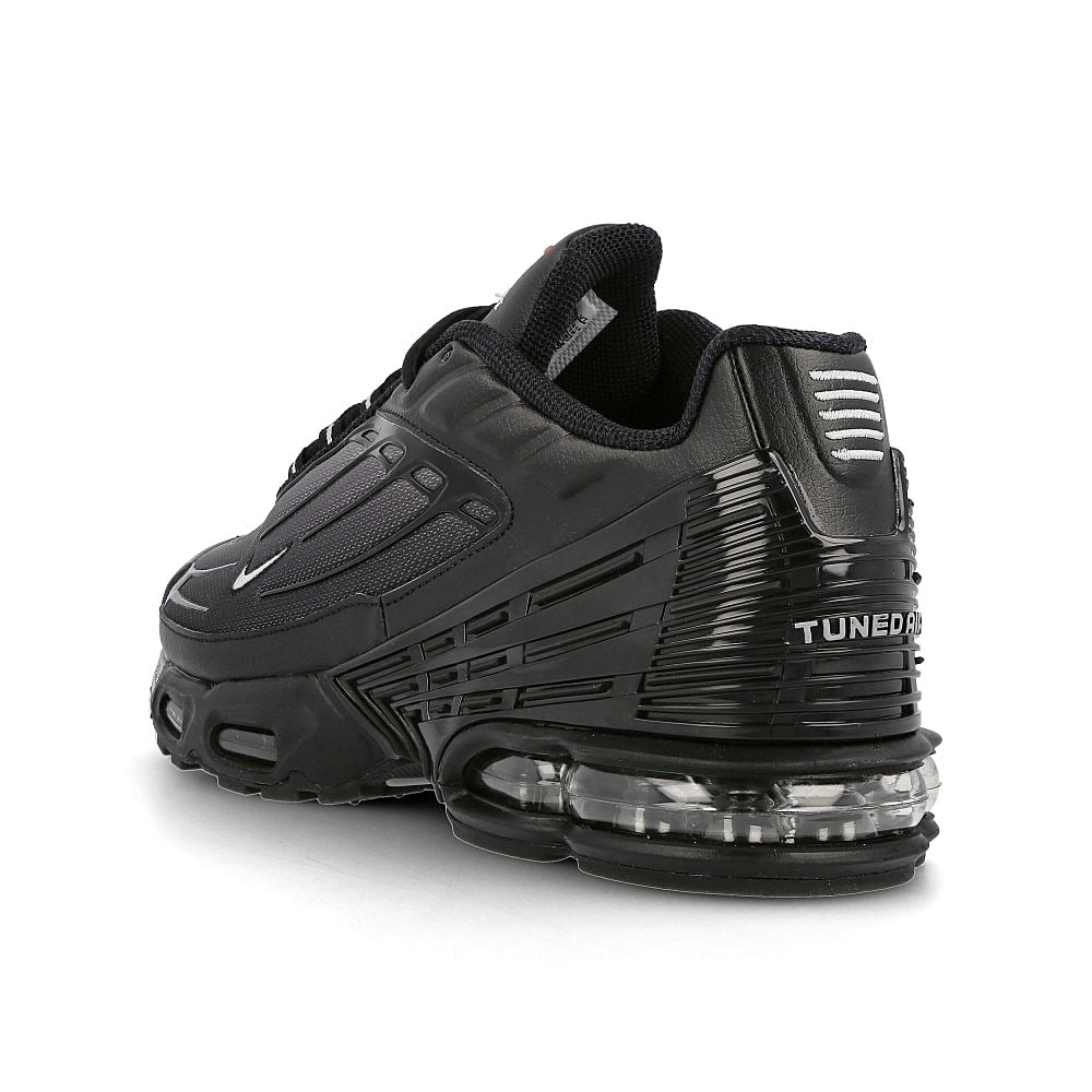 Nike air max plus iii Black / Wolf Grey - Black Close-up | Overkill