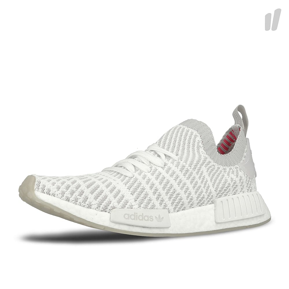 adidas nmd r1 stlt primeknit Footwear White-Grey One-Solar Pink Sweatshirts Detailfoto | Overkill