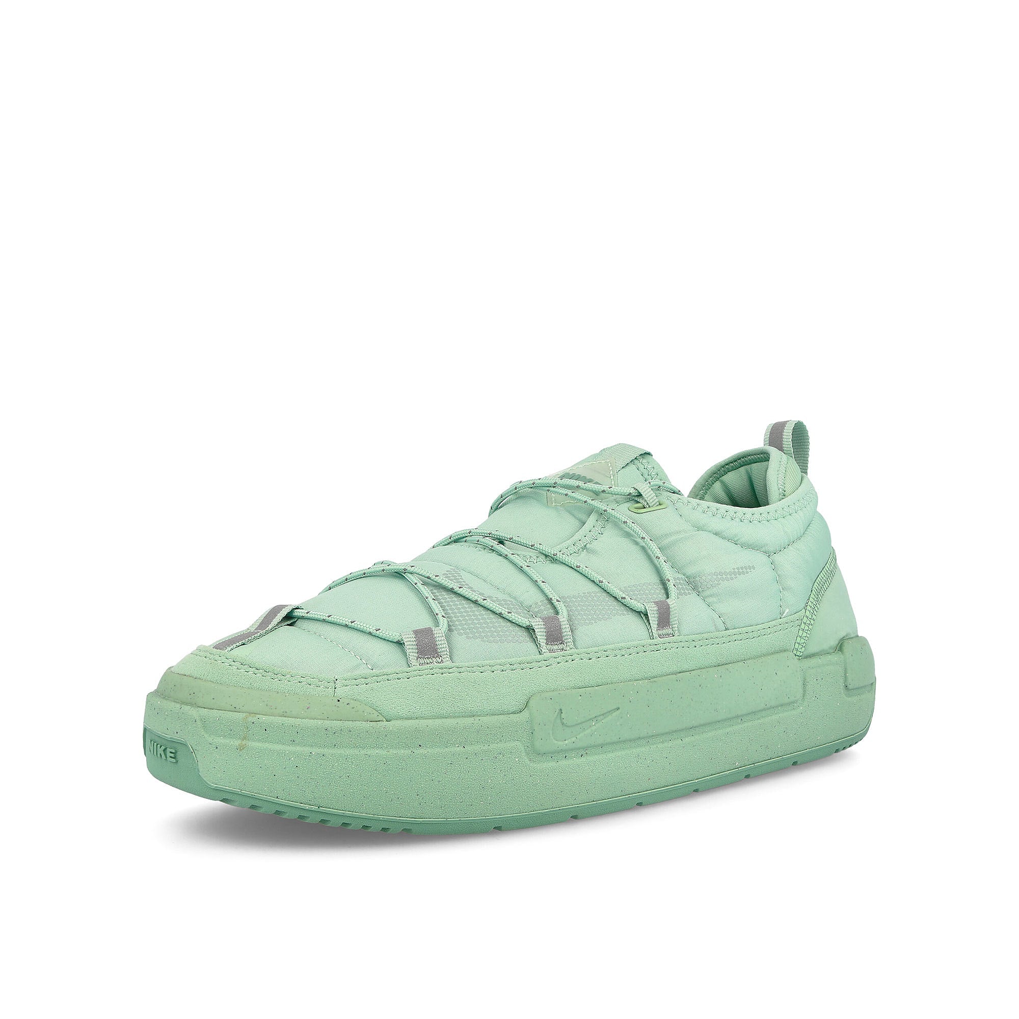 Nike offline pack Enamel Green-Healing Jade - Enamel Green Sneakers Close Up | Overkill