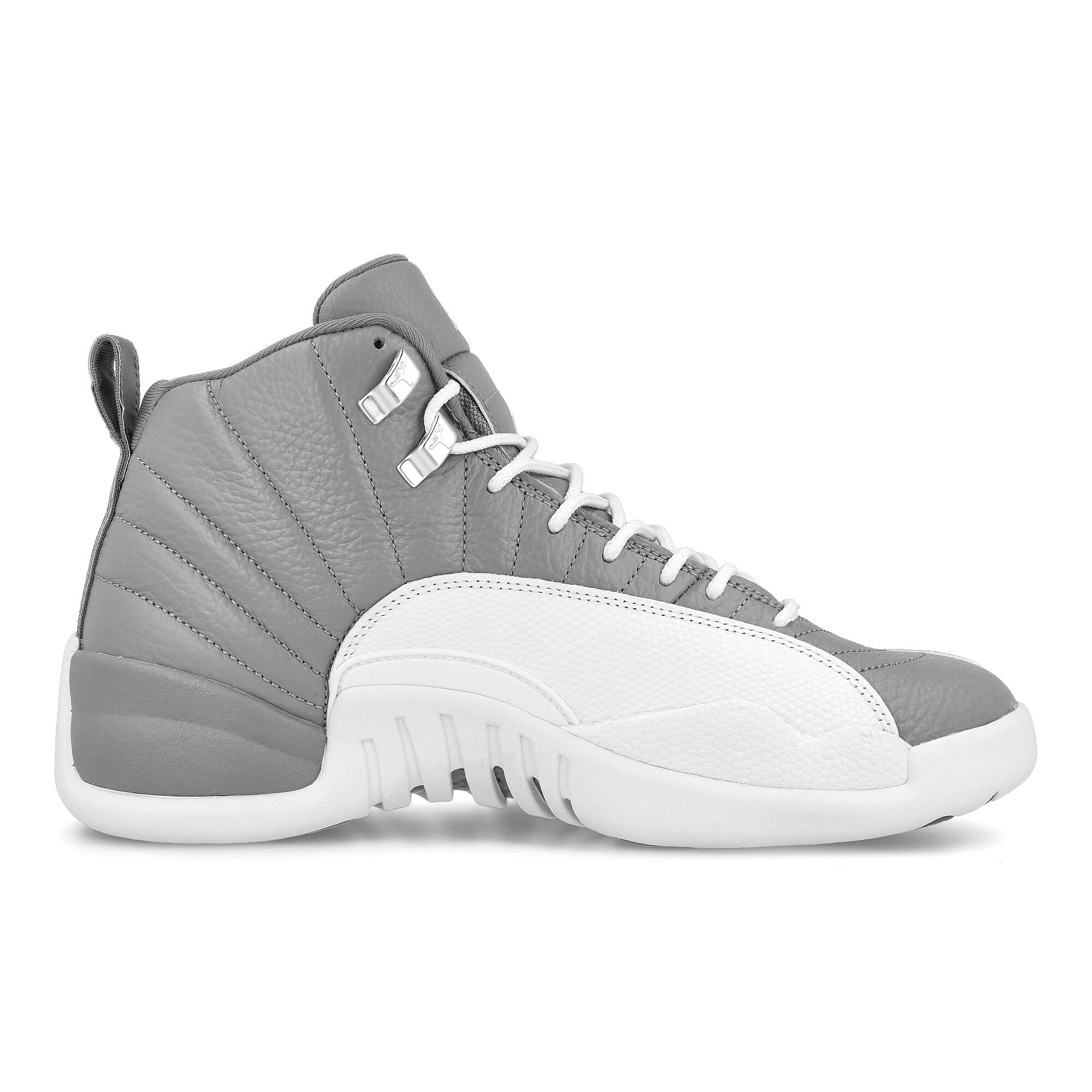 Jordan Air Jordan 12 Retro Stealth / White - Cool Grey Mid Top Sneakers Silhouette | Overkill