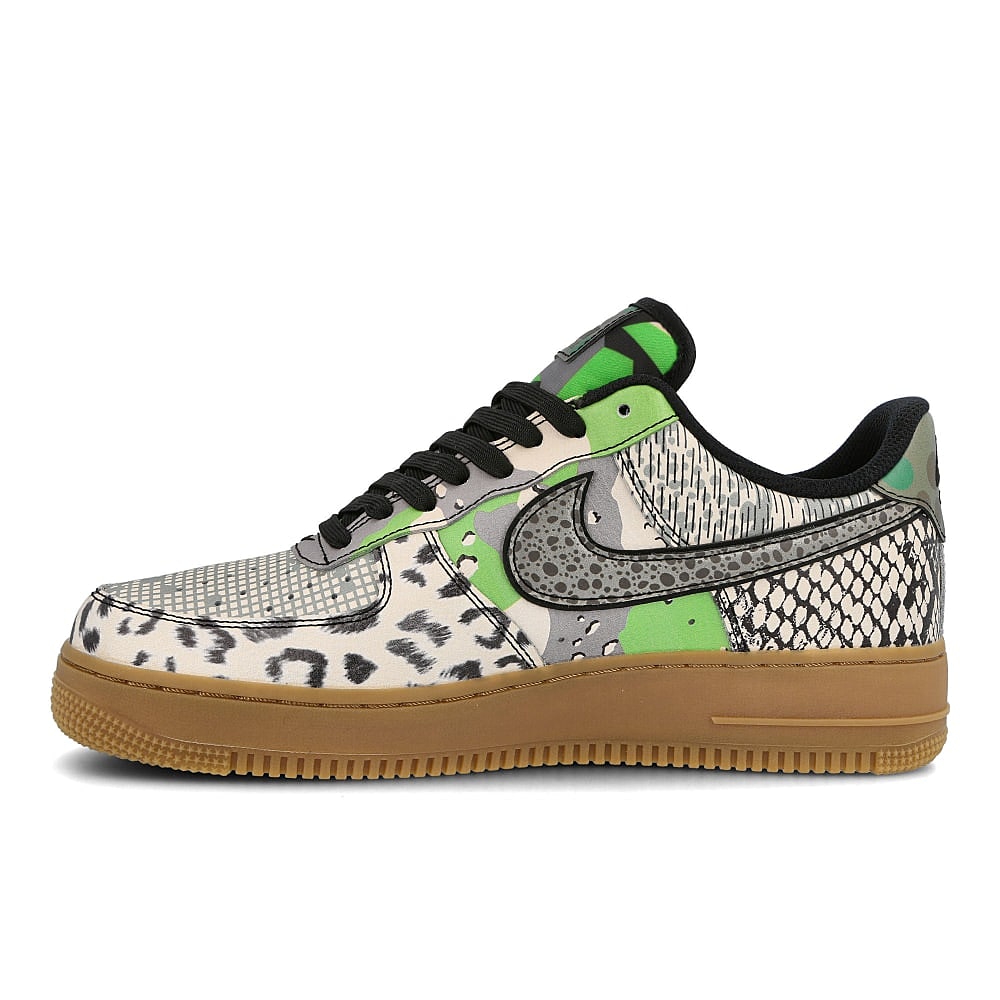 Nike air force 1 07 qs Black-Black - Green Spark - Gum Light Brown Low Top Sneakers Close Up | Overkill