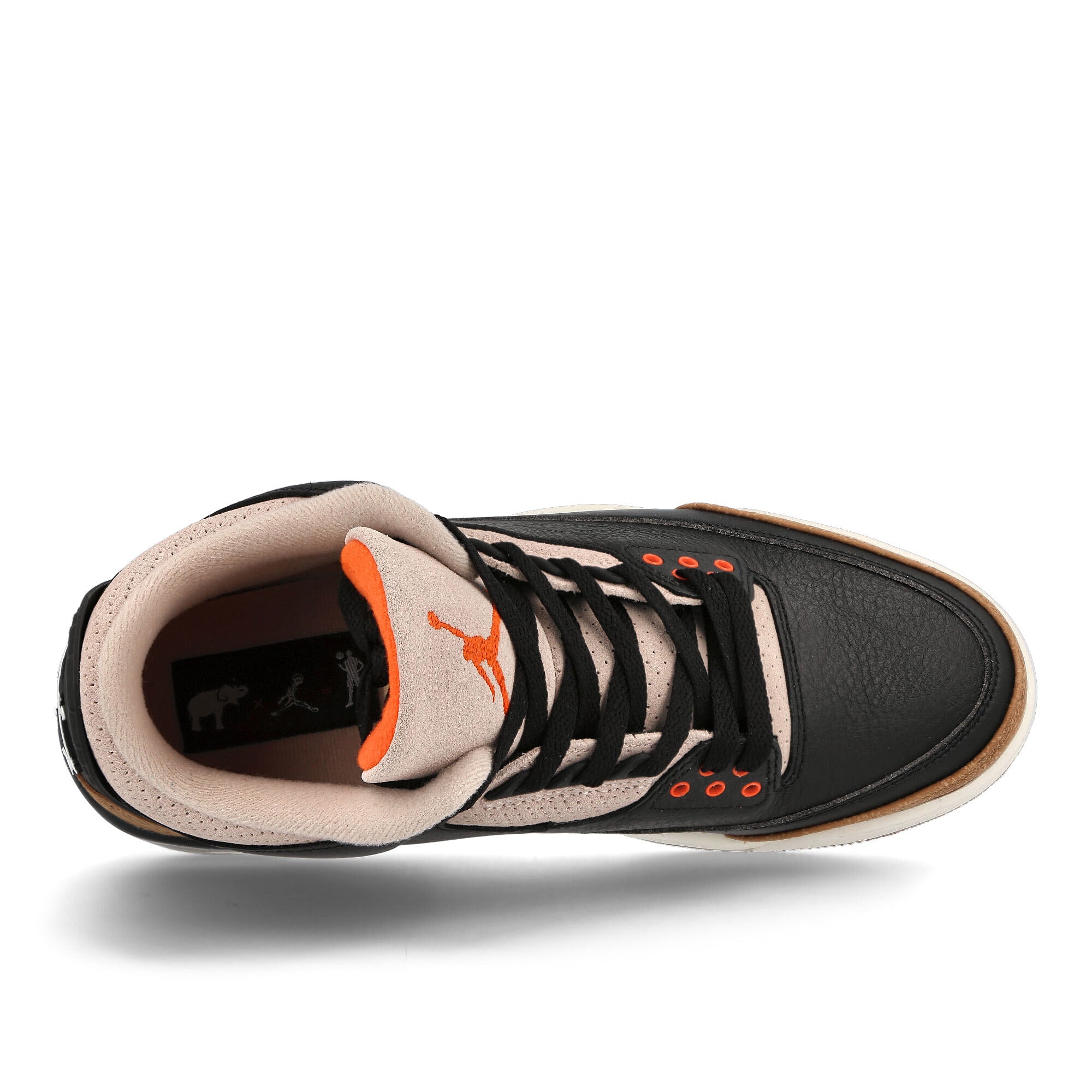 Jordan Air Jordan 3 Retro Black / Rush Orange - Fossil Stone - Sail Low Top Sneakers Detailfoto | Overkill