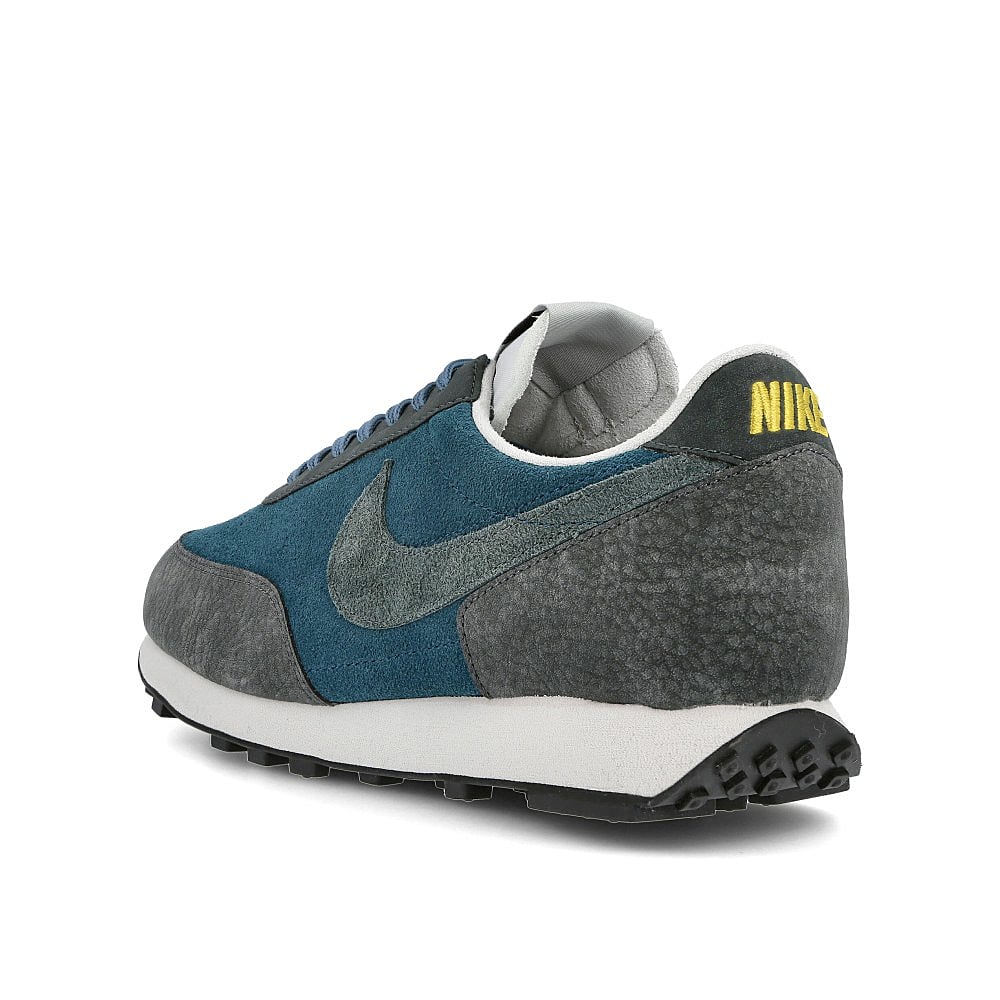 Nike daybreak Midnight Turquoise-Seaweed - Dark Smoke Grey Low Top Sneakers Material | Overkill