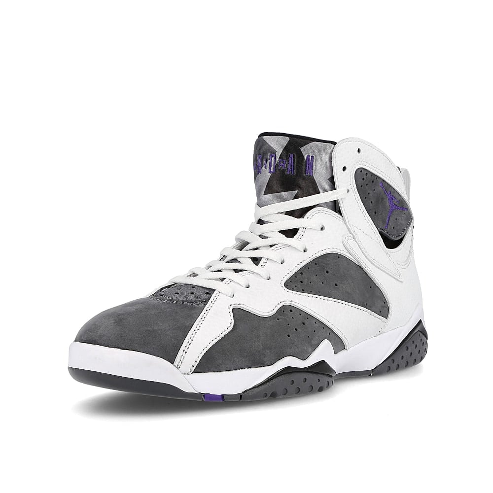 Jordan Air Jordan 7 Retro White / Varsity Purple - Flint Grey - Black Detailfoto | Overkill