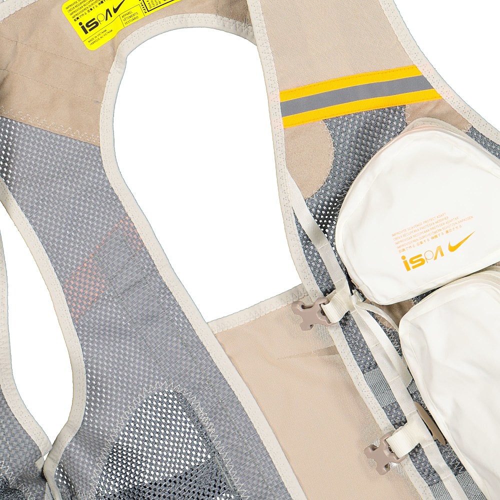 Nike NRG ISPA Vest Smoke Grey Vests Close-up | Overkill