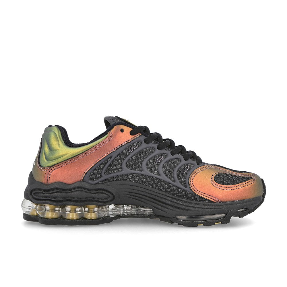 Nike air tuned max Black-Celery - Dark Charcoal Sneakers Silhouette | Overkill