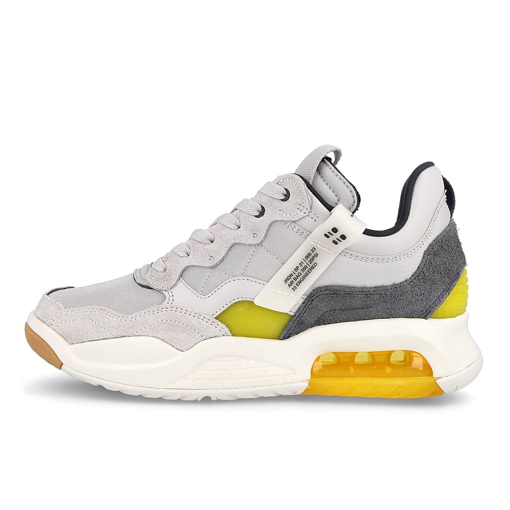 Jordan Air Jordan MA2 Vast Grey-Gym Red - Mahagony - Sail Sneakers CV8122 002 | Overkill