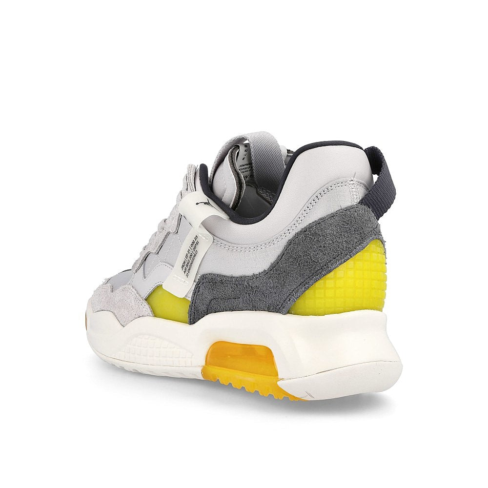 Jordan Air Jordan MA2 Vast Grey-Gym Red - Mahagony - Sail Sneakers Material | Overkill