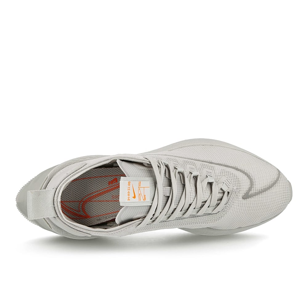 Nike wmns zoom double stacked Grey Fog-Grey Fog - White - Hyper Crimson Sneakers Detailfoto | Overkill